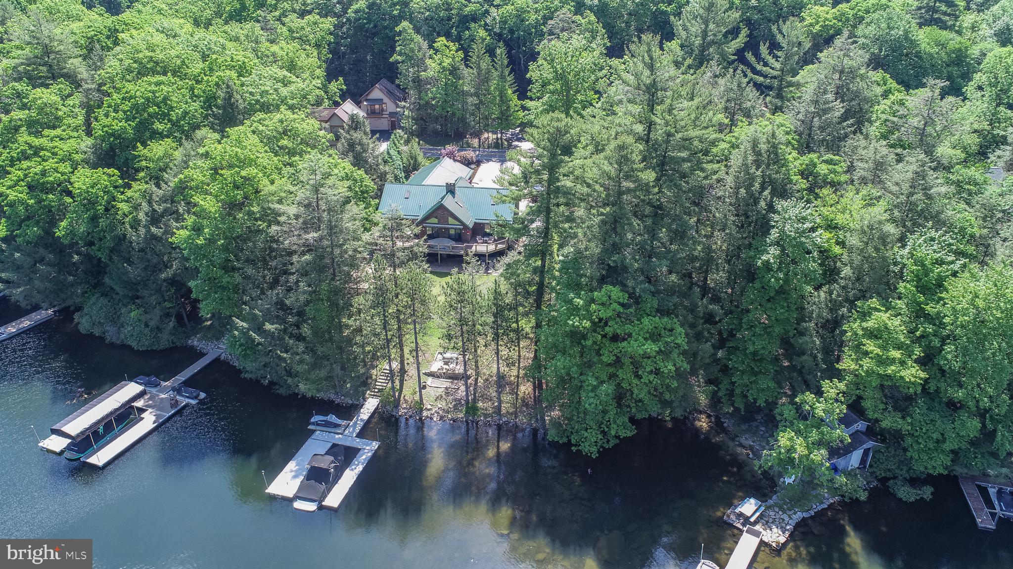 LAKE SHORE DRIVE - Residential