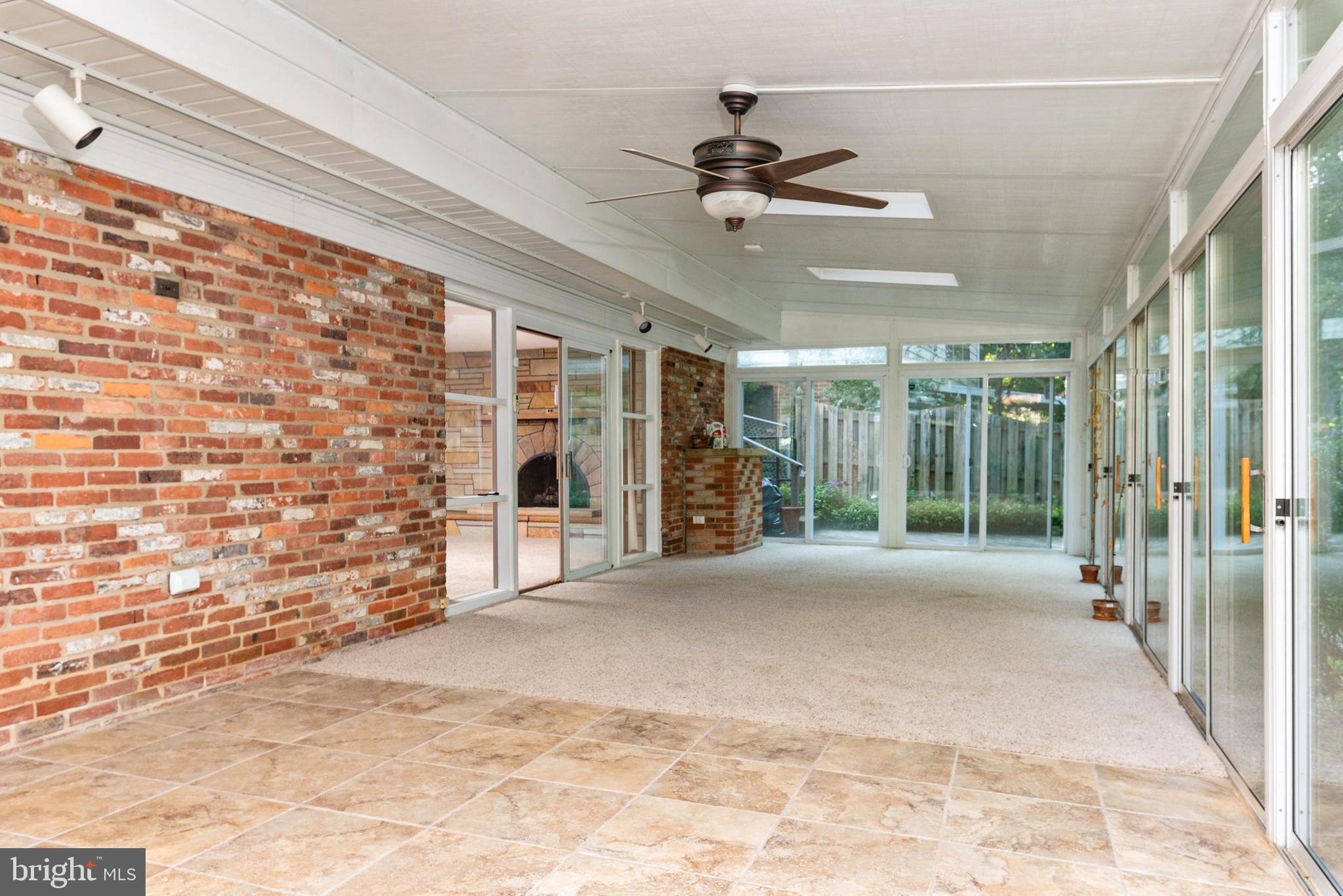 GARRETT FOREST - Residential