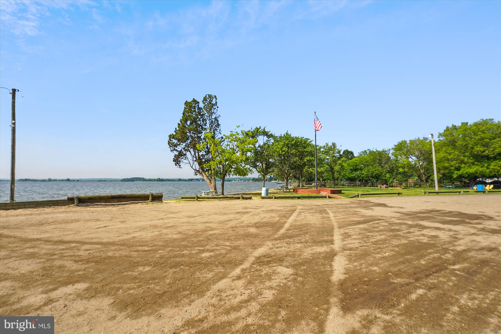 BAY DRIVE