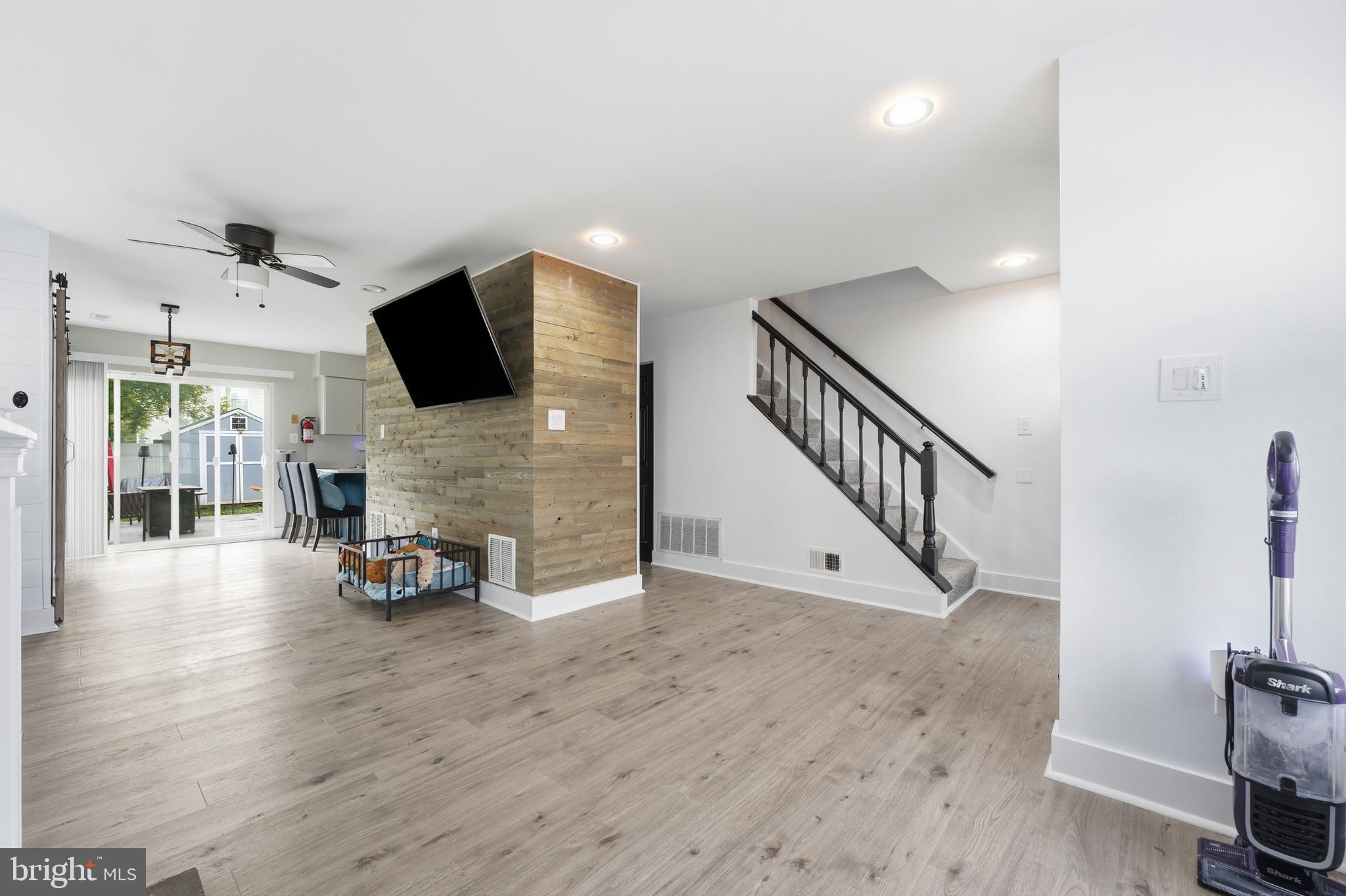 CENTENNIAL VILLAGE - Residential