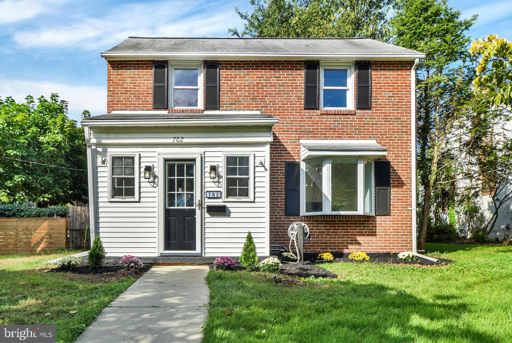 702 DEVONSHIRE ROAD