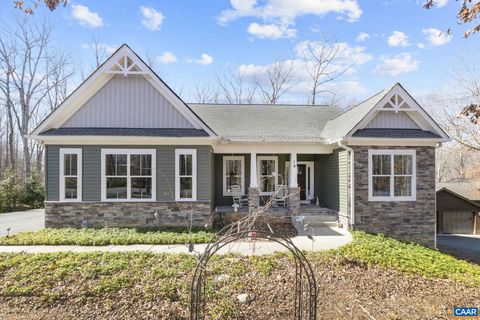 Homes For Sale - 16 Brassie Ter Ter<br/> PALMYRA, VA 22963