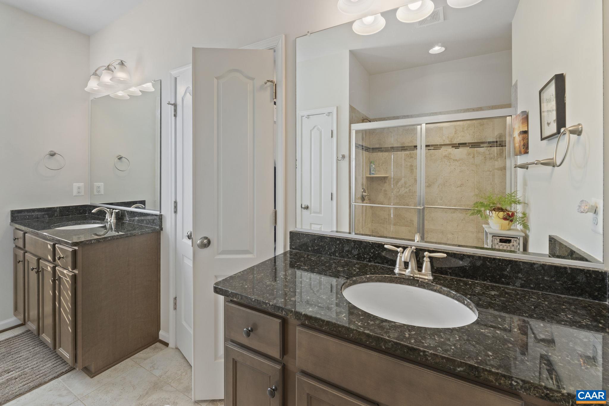 LAKE MONTICELLO - Residential