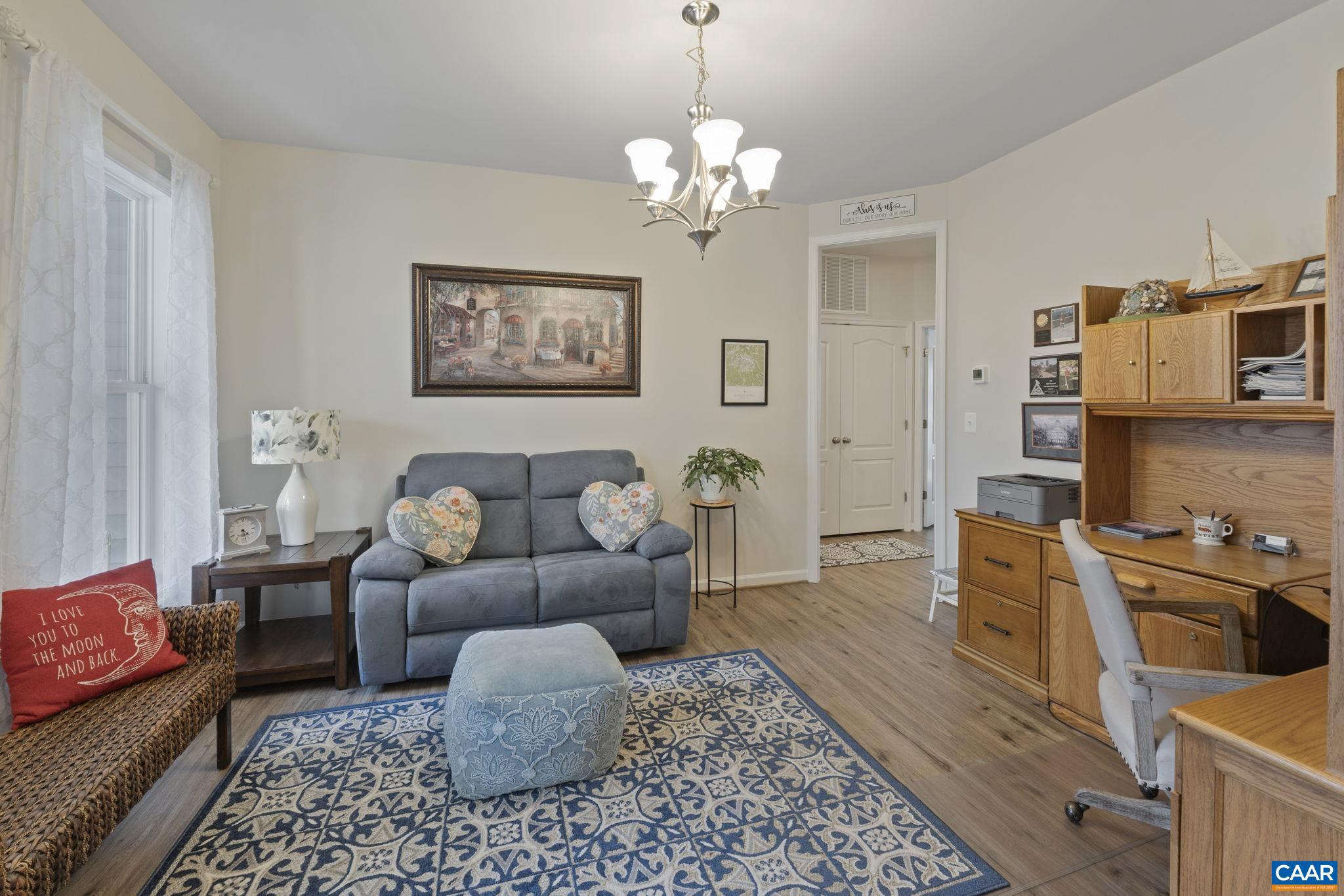 LAKE MONTICELLO - Residential