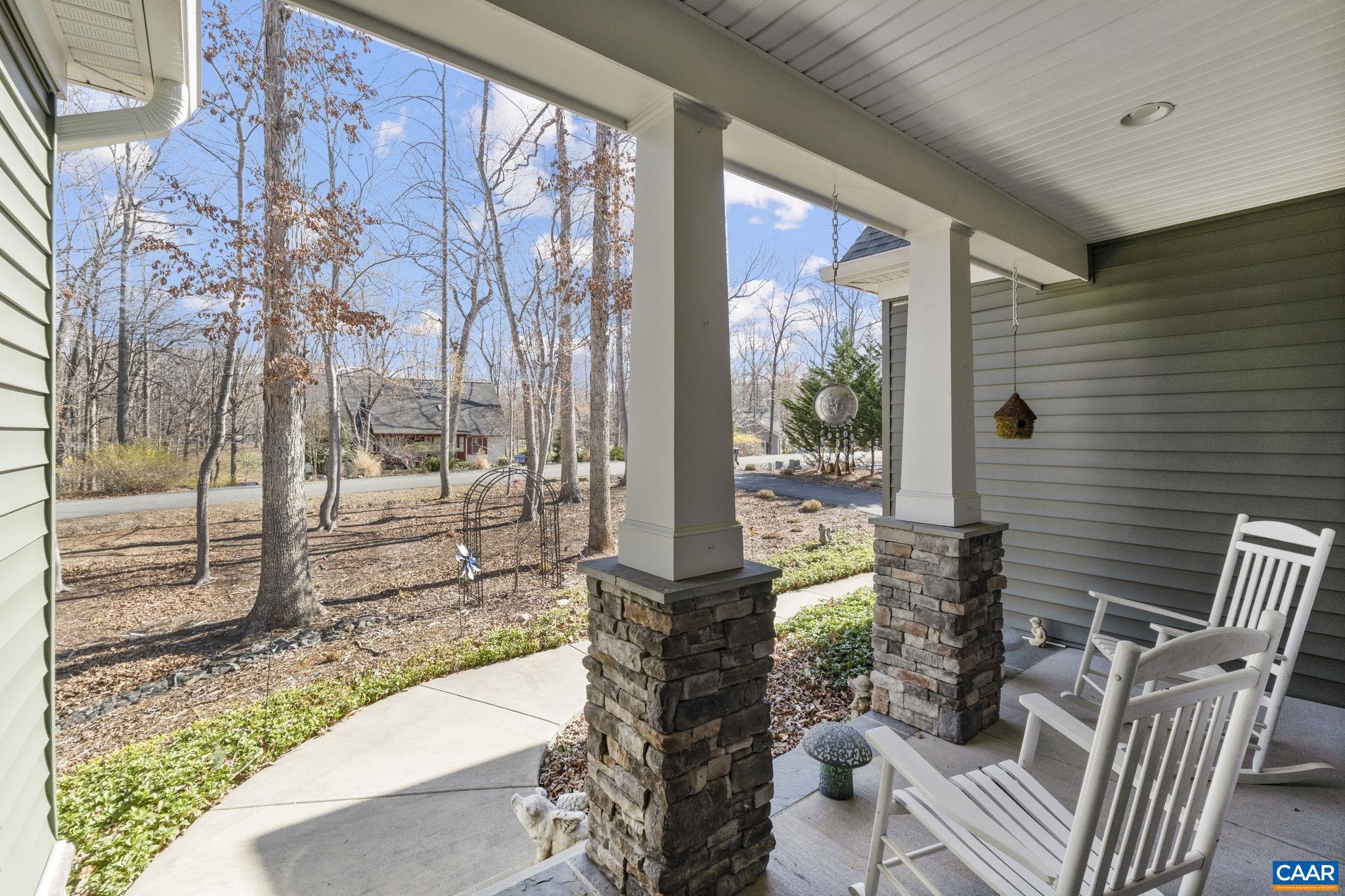 LAKE MONTICELLO - Residential