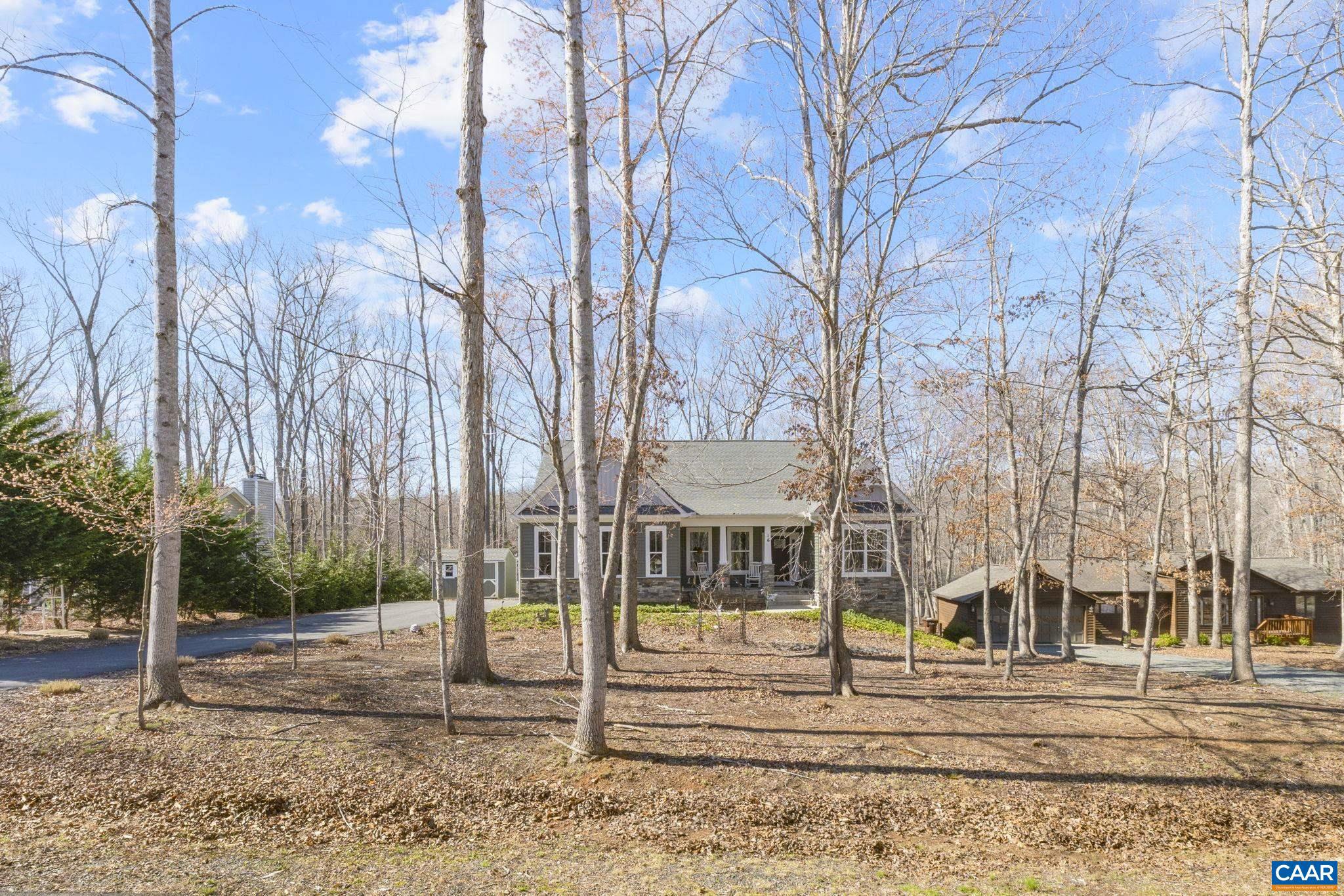 LAKE MONTICELLO - Residential