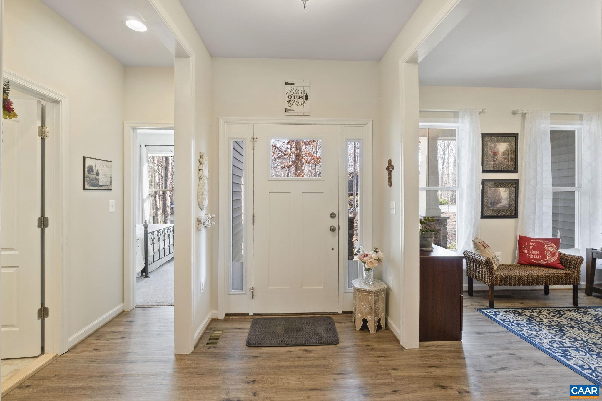 LAKE MONTICELLO - Residential