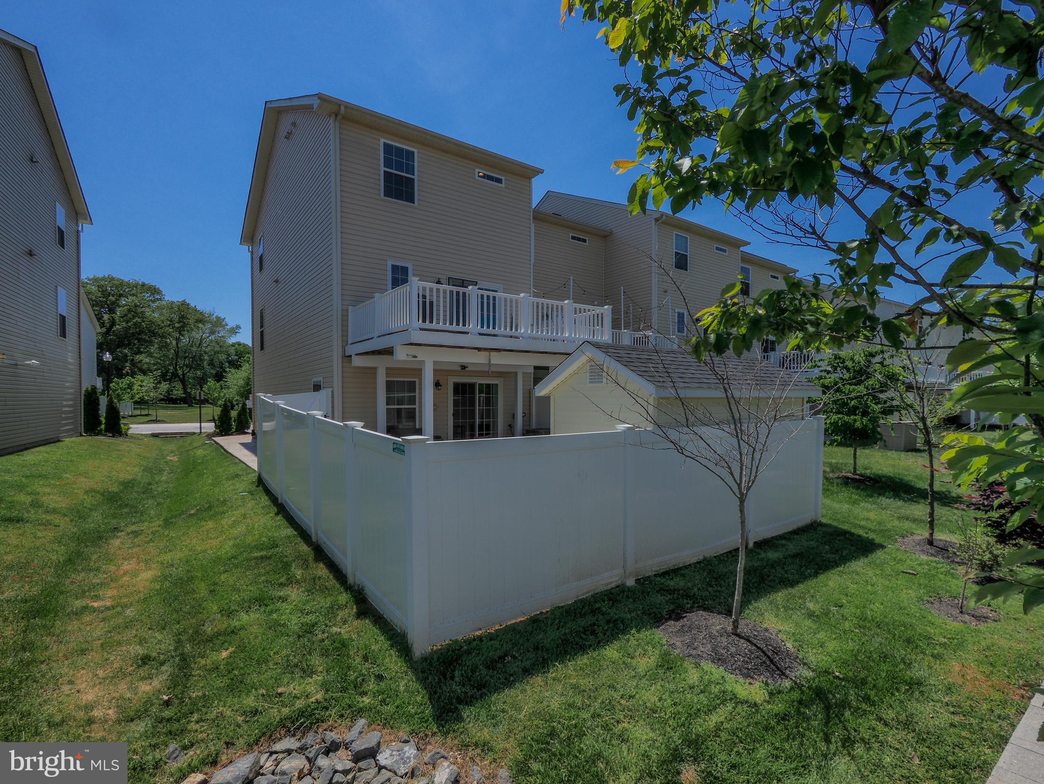 THE POINTE AT TANYARD SPRINGS - Residential