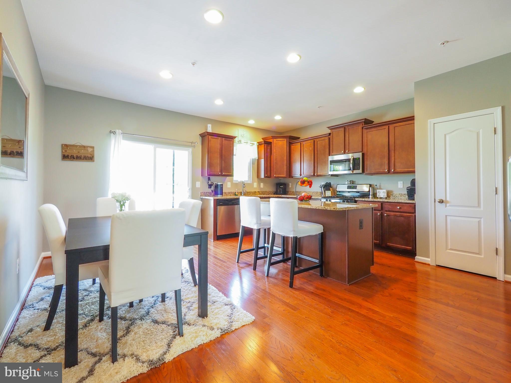 THE POINTE AT TANYARD SPRINGS - Residential