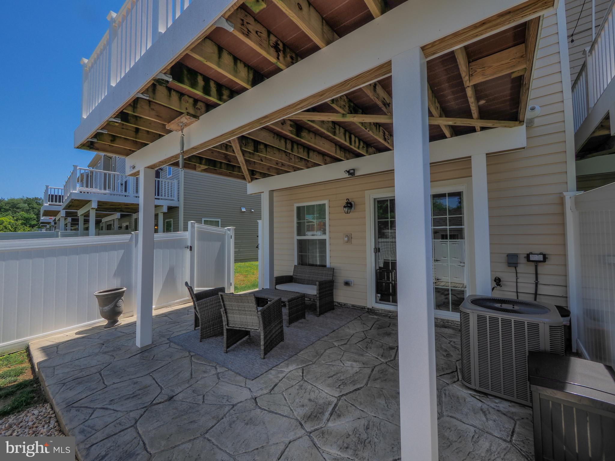 THE POINTE AT TANYARD SPRINGS - Residential