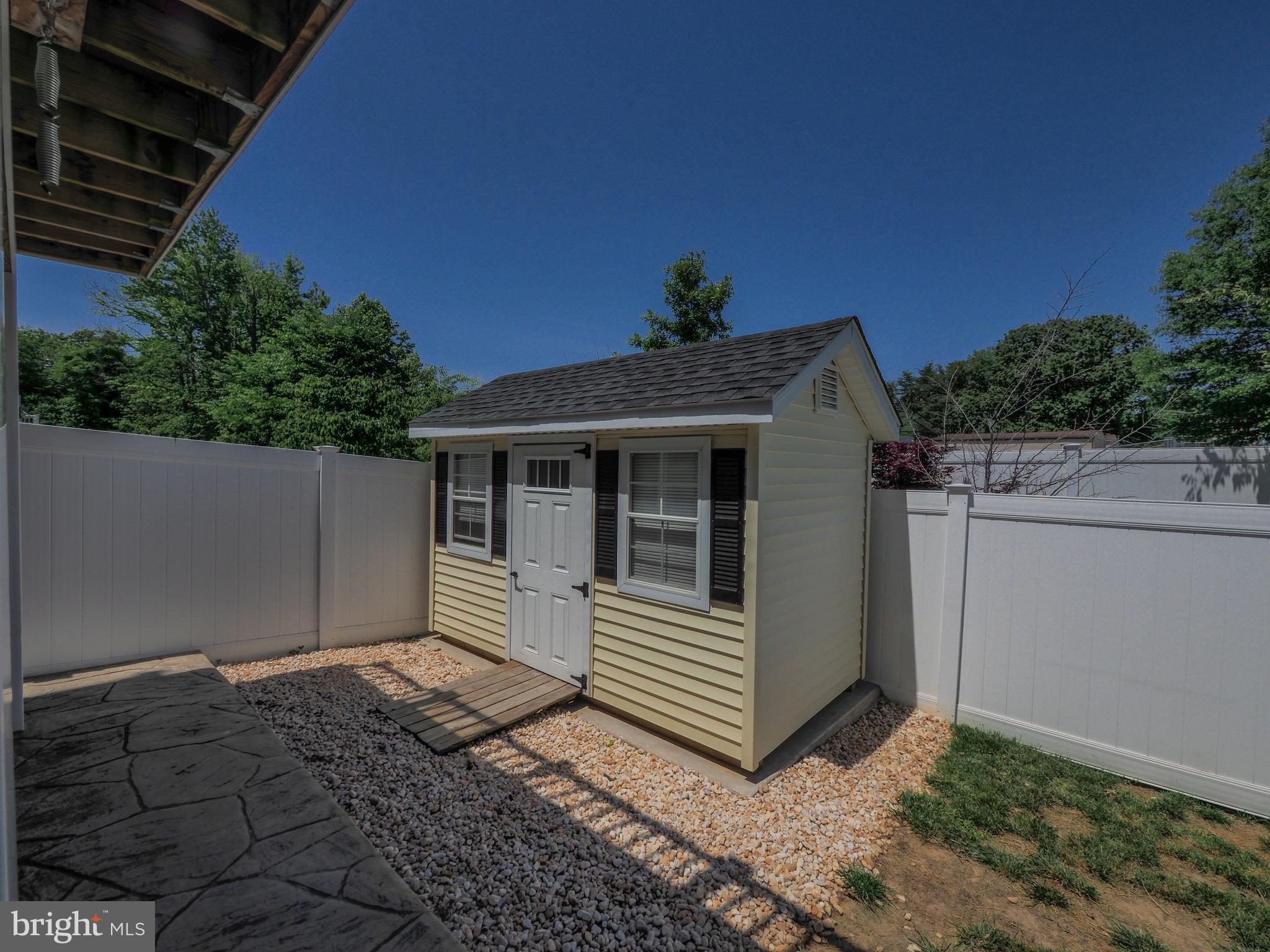 THE POINTE AT TANYARD SPRINGS - Residential