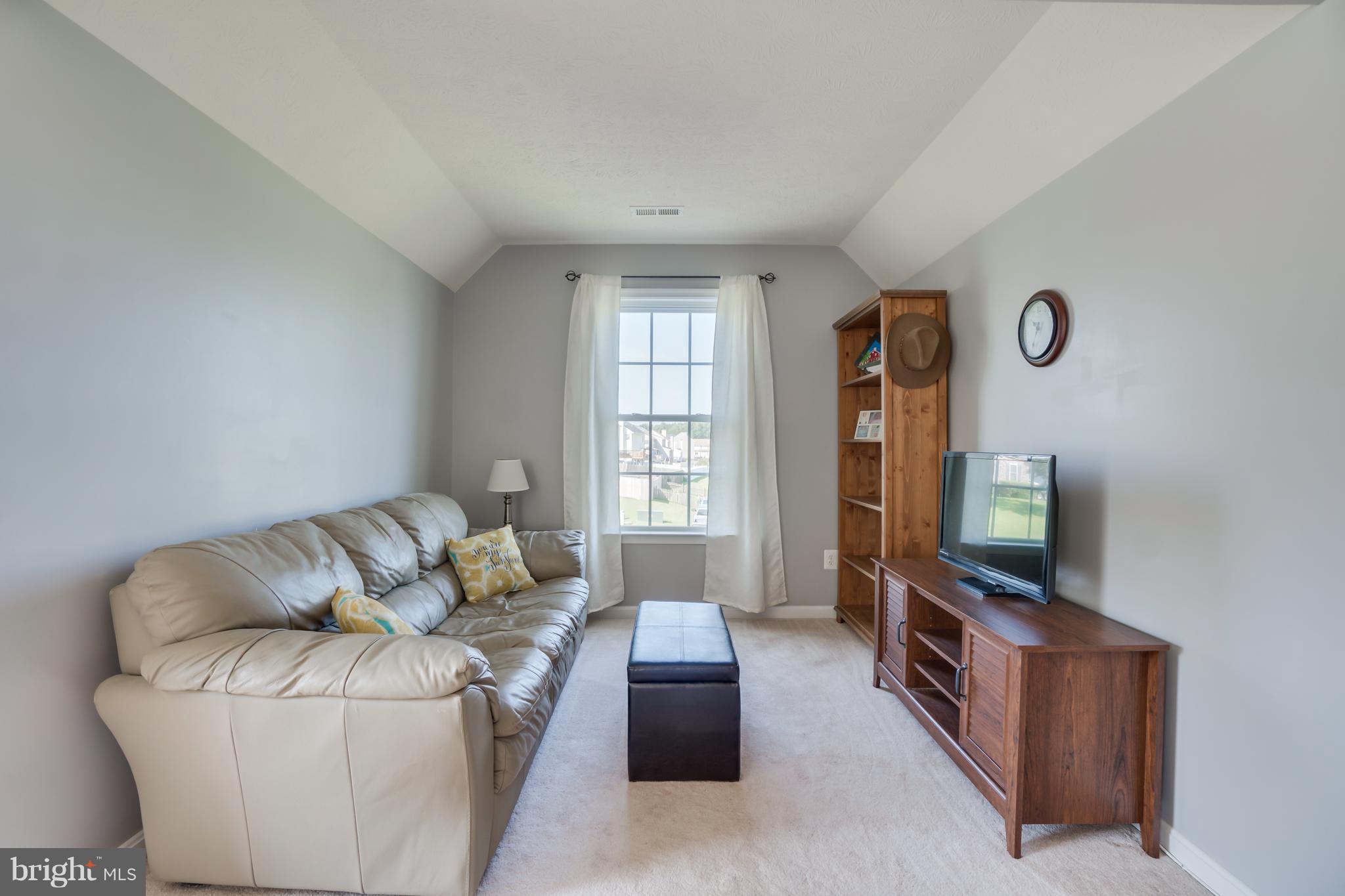 WILDERNESS SHORES - Residential