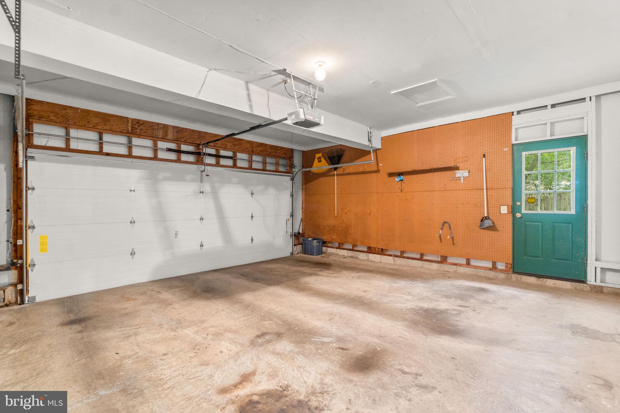 WORTHINGTON RUN - Residential