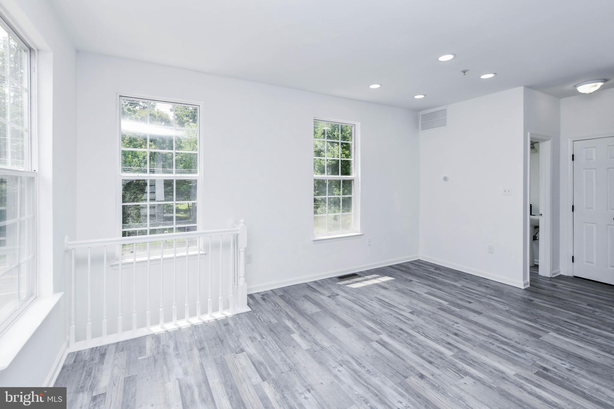 HIGHLAND GATE - Residential