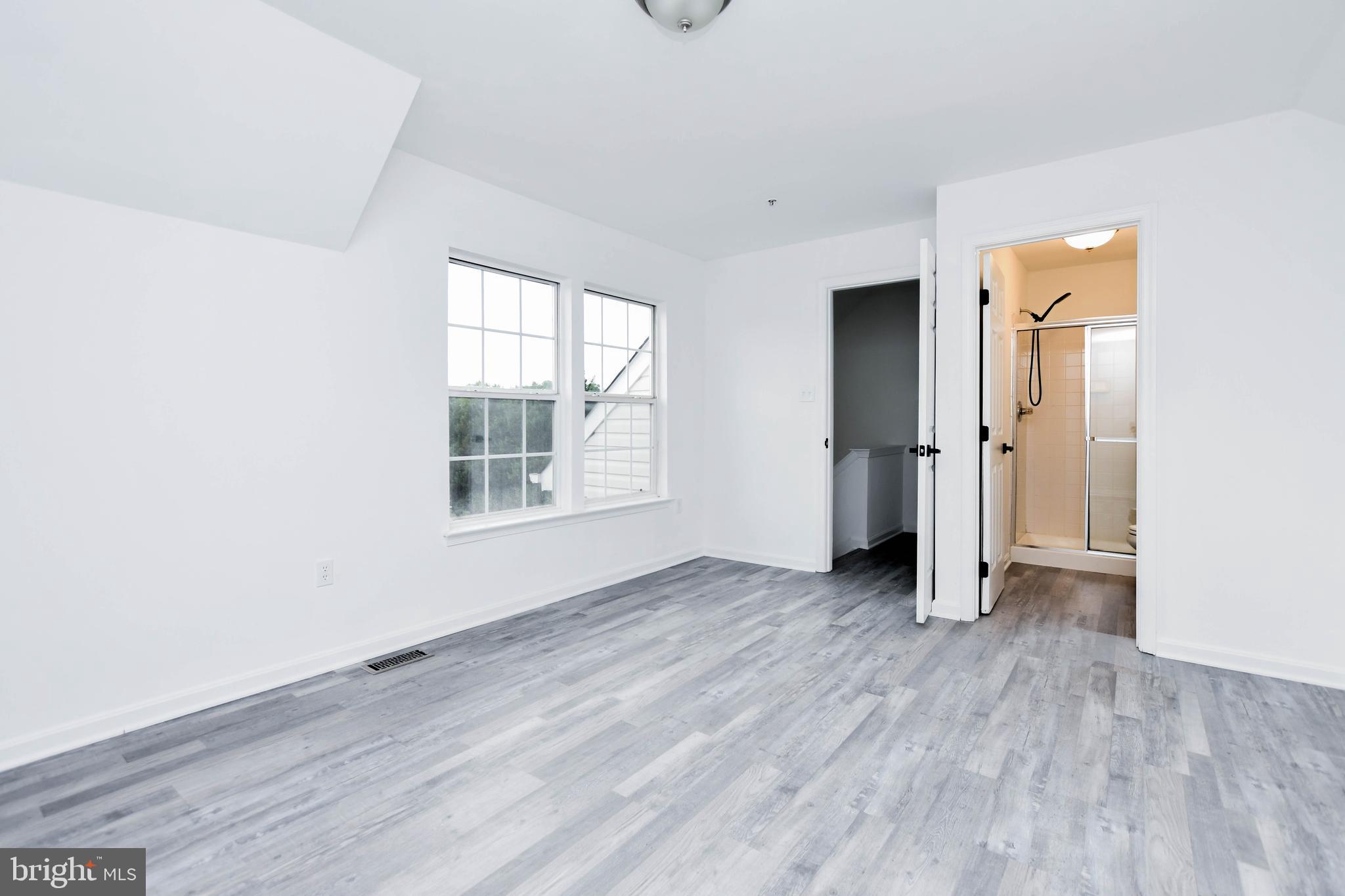 HIGHLAND GATE - Residential