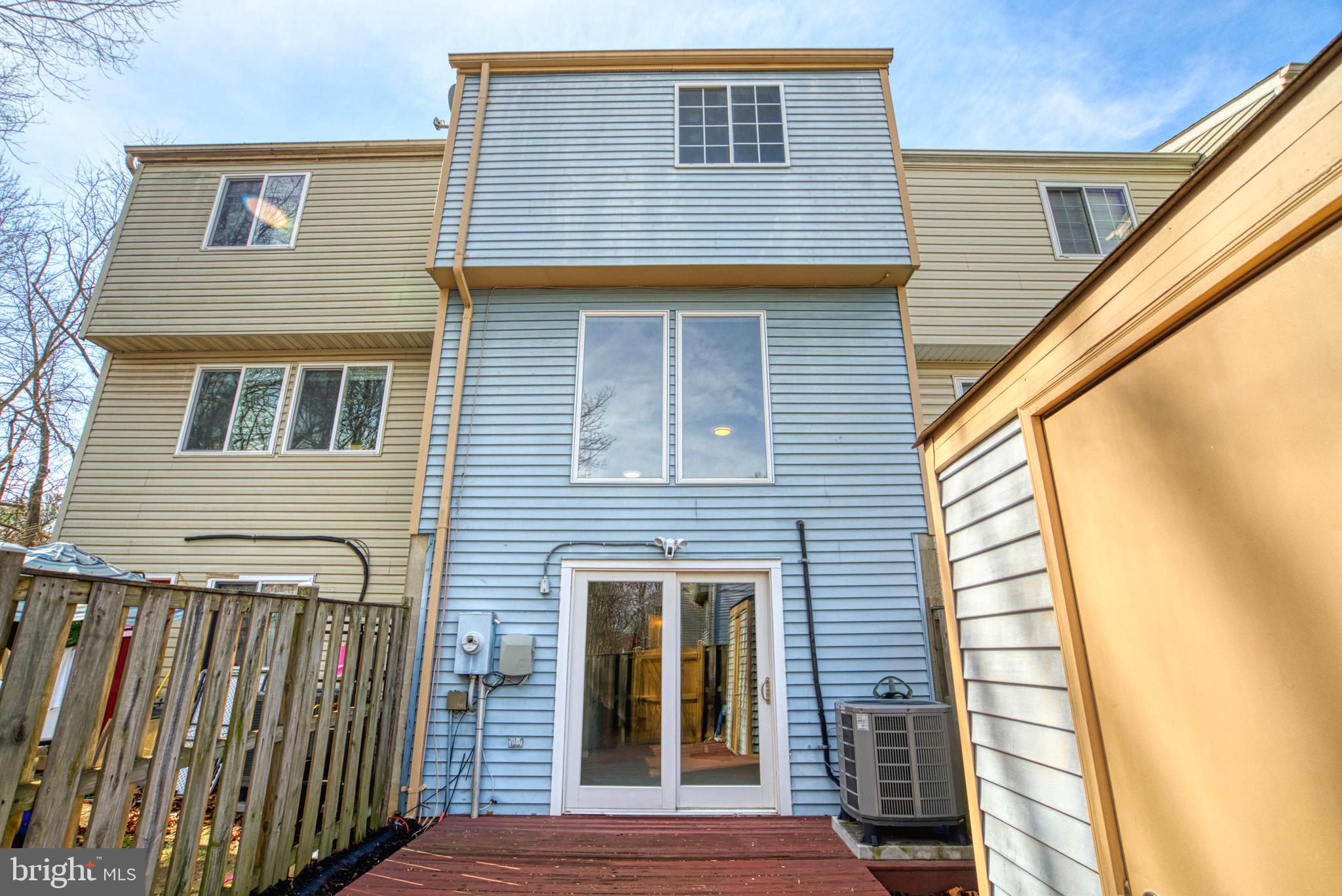 NEWINGTON FOREST - Residential