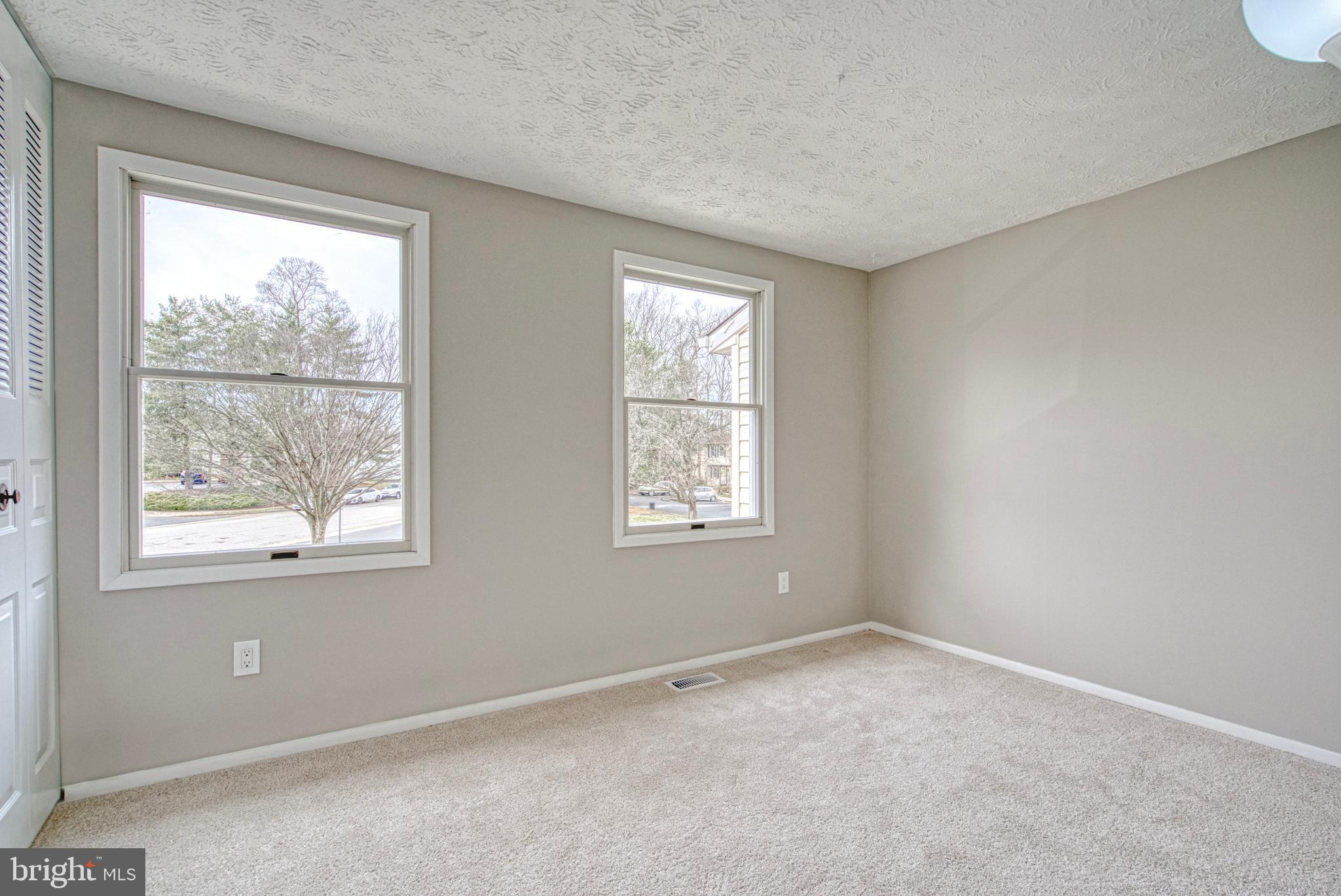 NEWINGTON FOREST - Residential