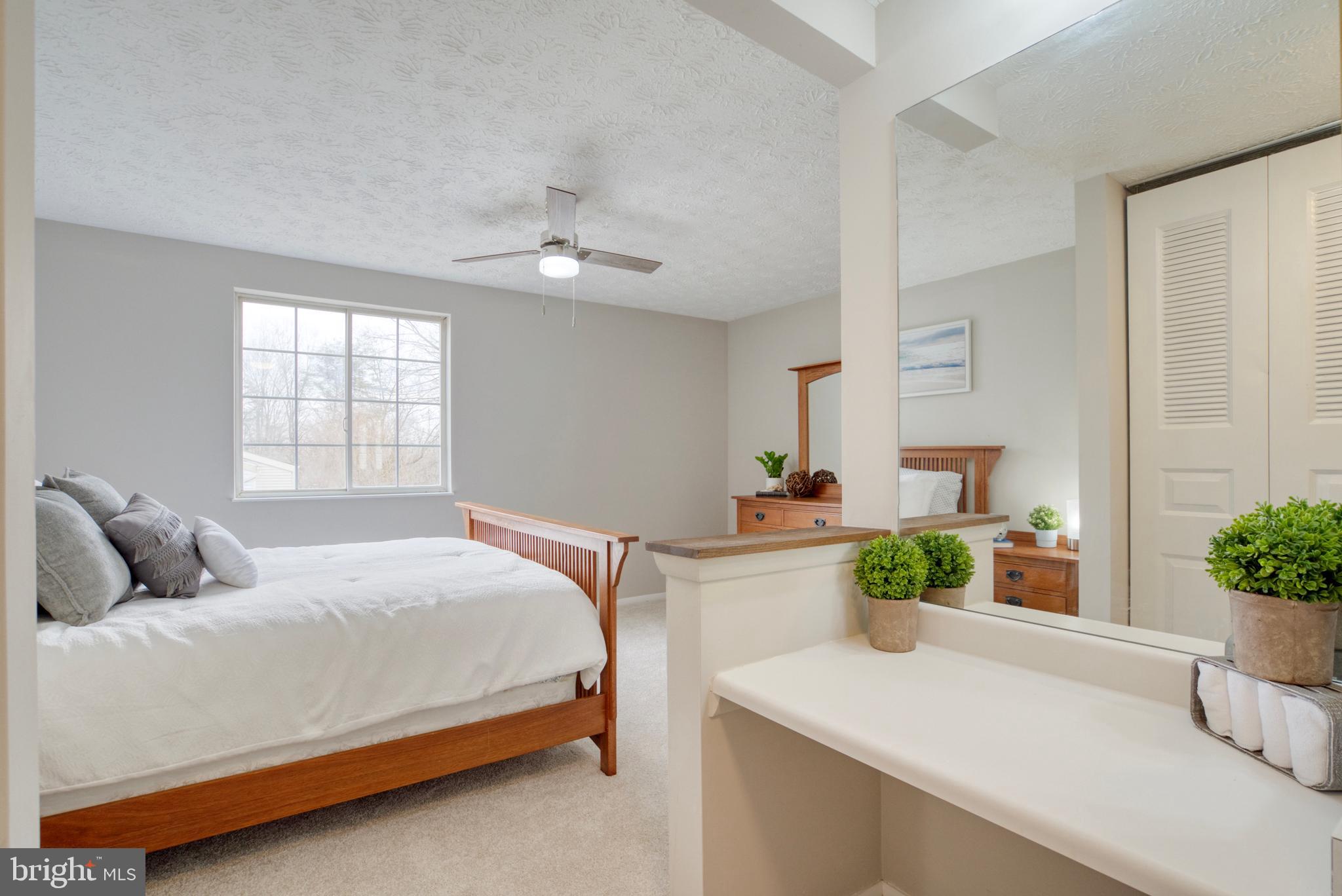 NEWINGTON FOREST - Residential