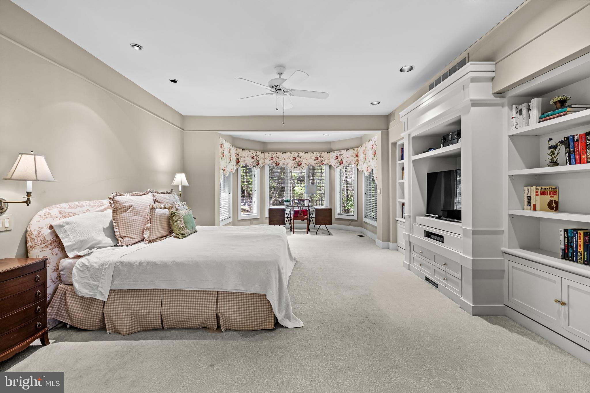 ROCKLAND - Residential