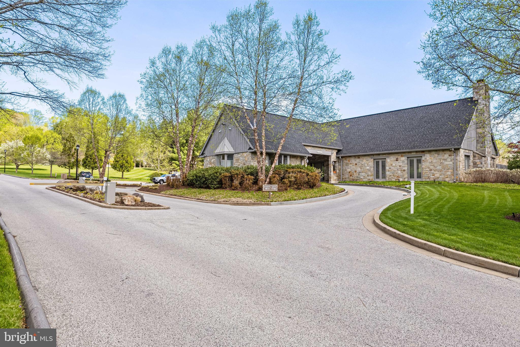 ROCKLAND - Residential