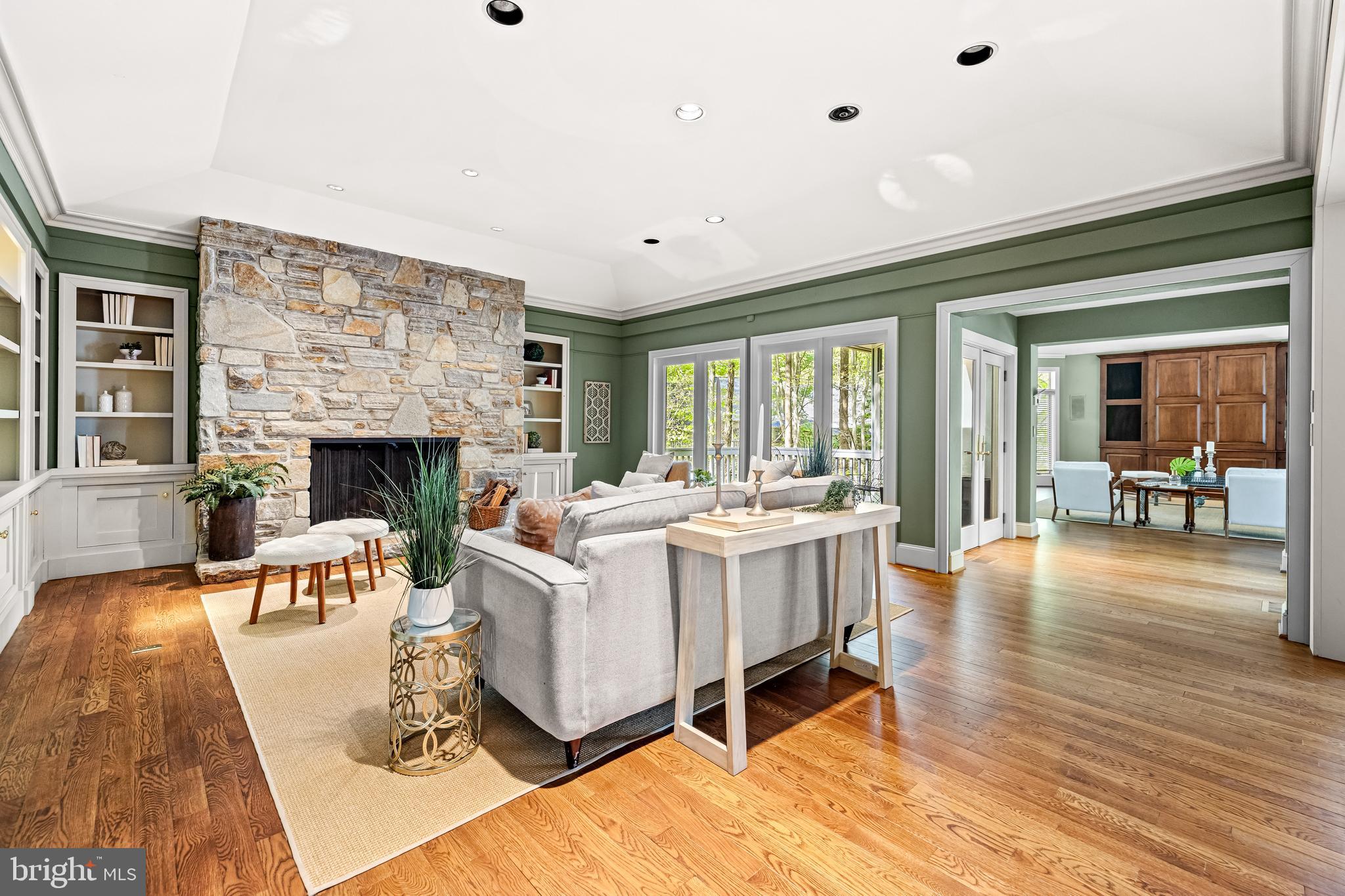 ROCKLAND - Residential