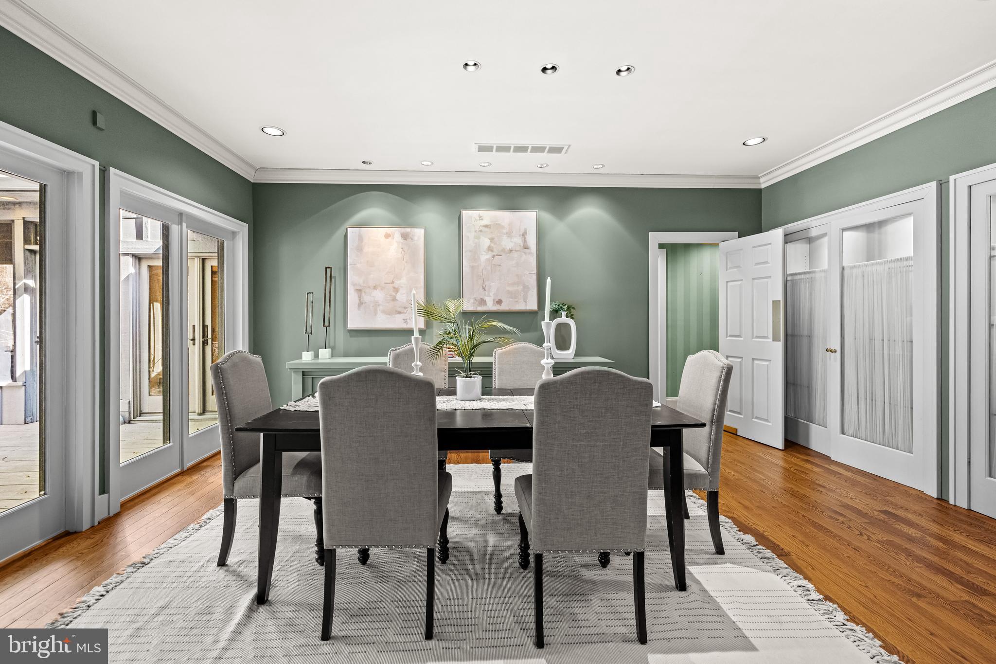 ROCKLAND - Residential