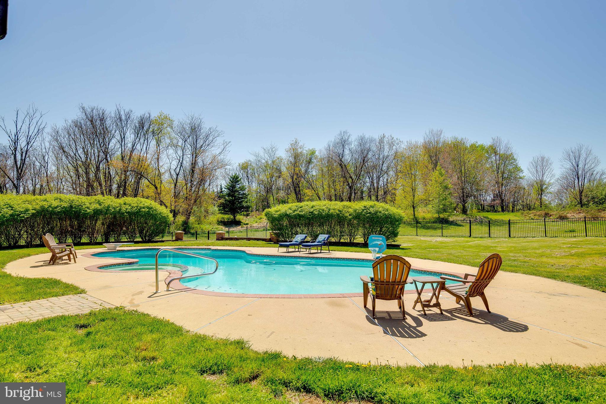 THE PADDOCKS AT DOWDEN DOWNS - Residential