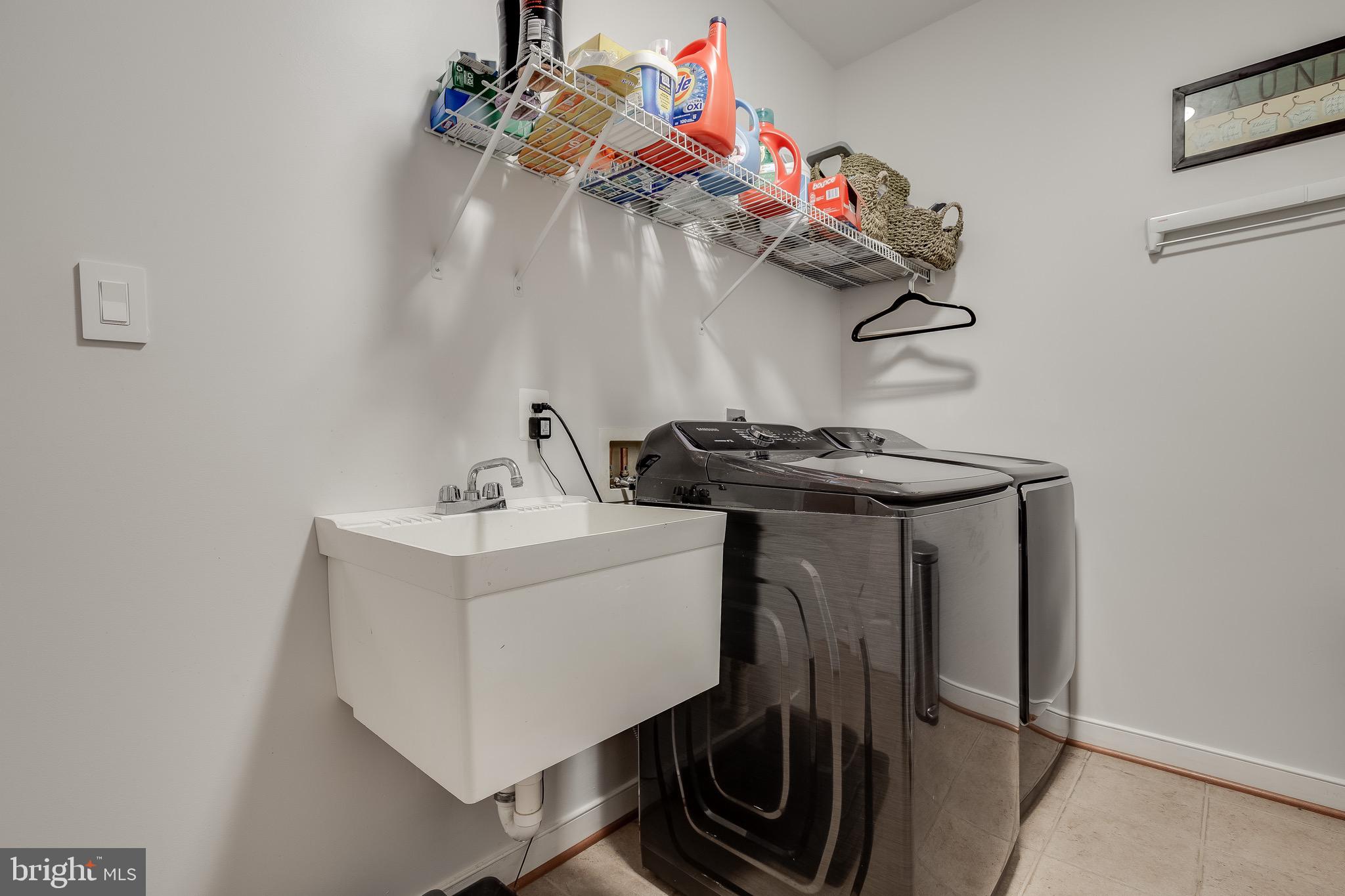 THE PADDOCKS AT DOWDEN DOWNS - Residential