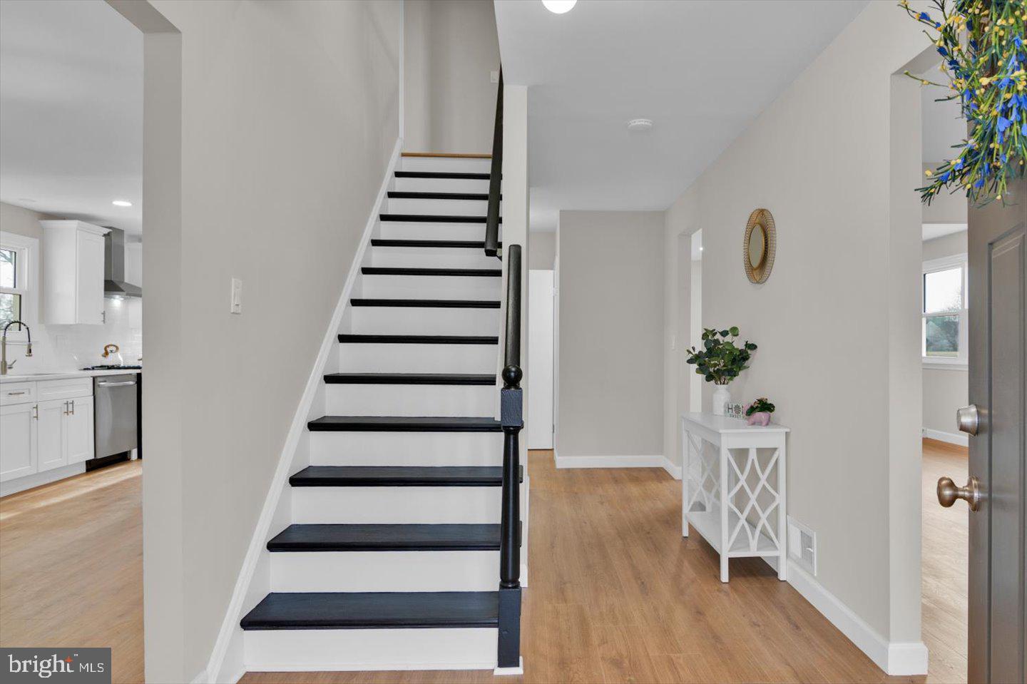 800 MARLOWE ROAD