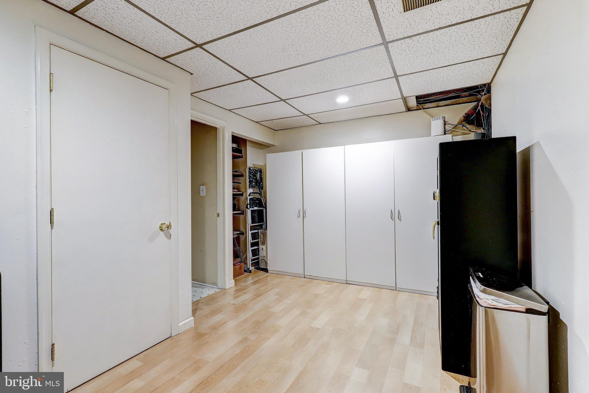 CHURCHILL TOWN SECTOR - Residential