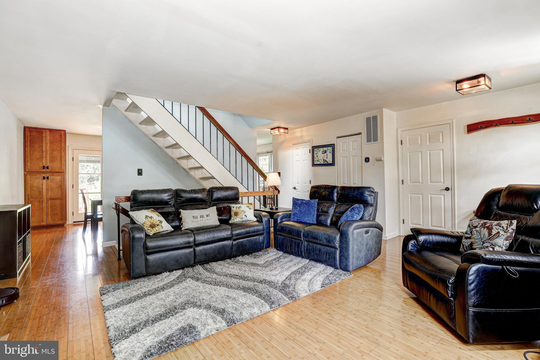 CHURCHILL TOWN SECTOR - Residential