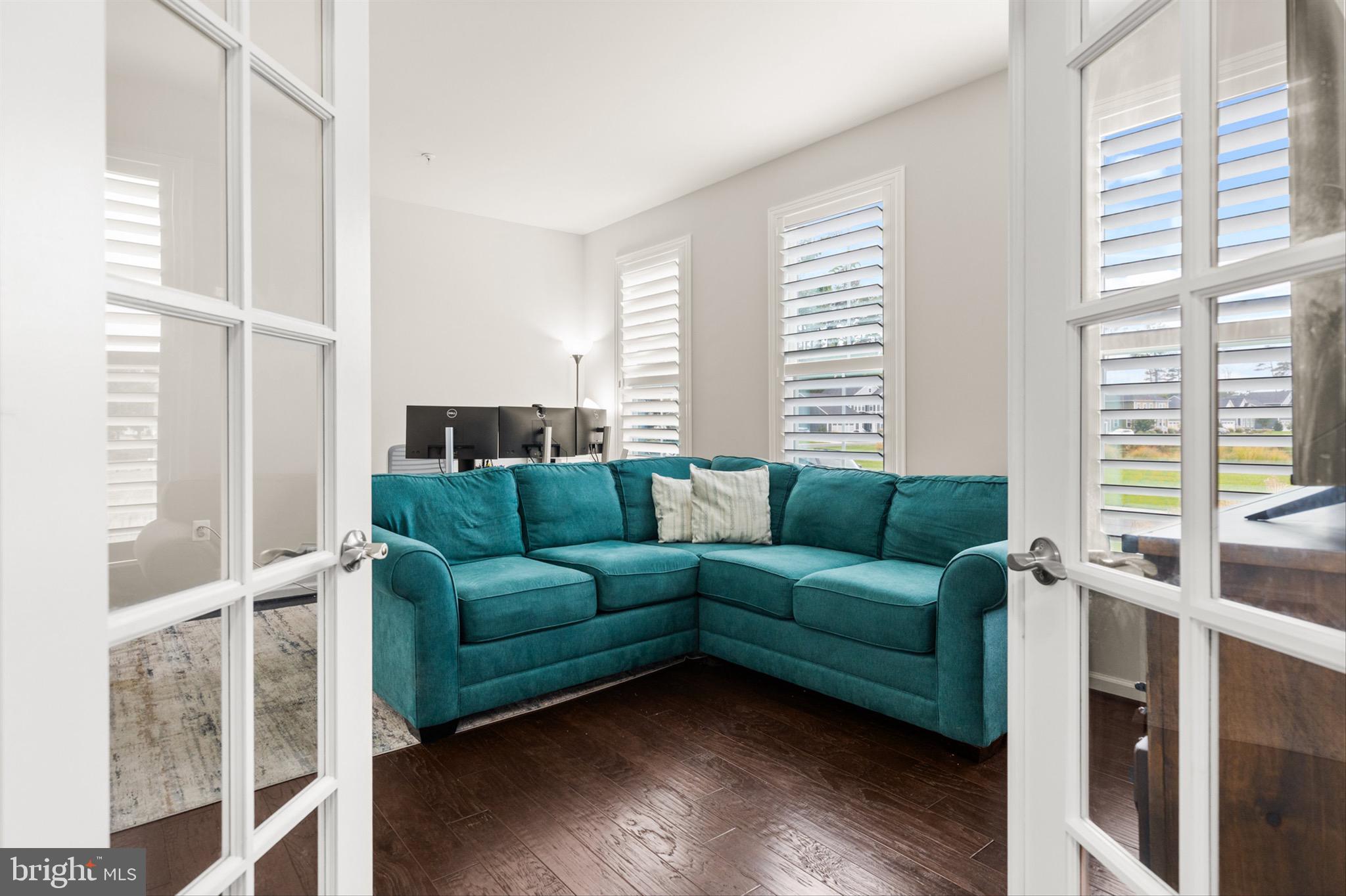 GLEN RIDDLE - Residential