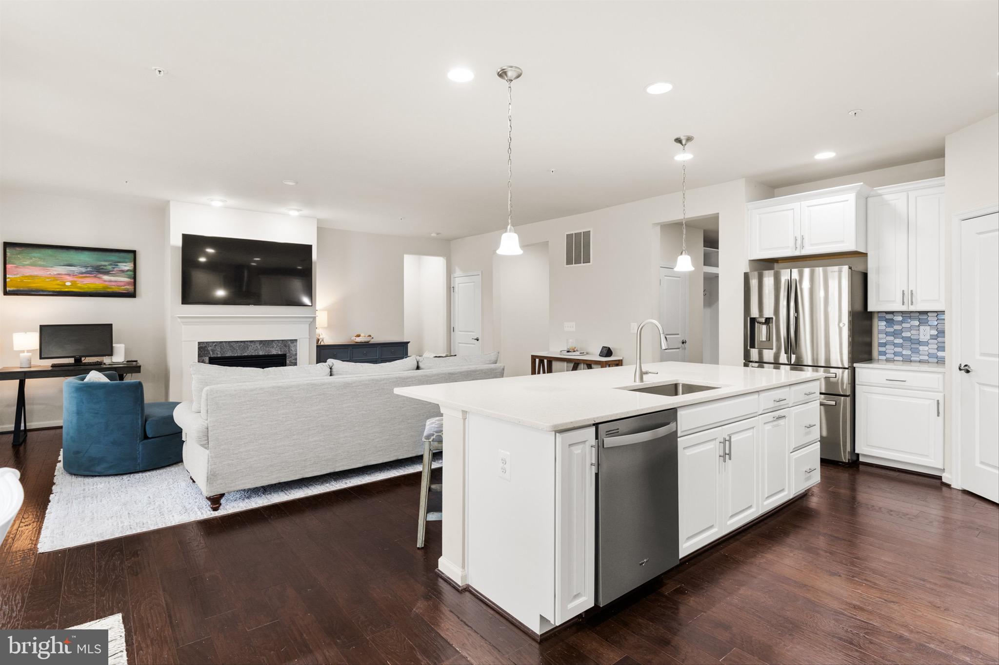 GLEN RIDDLE - Residential