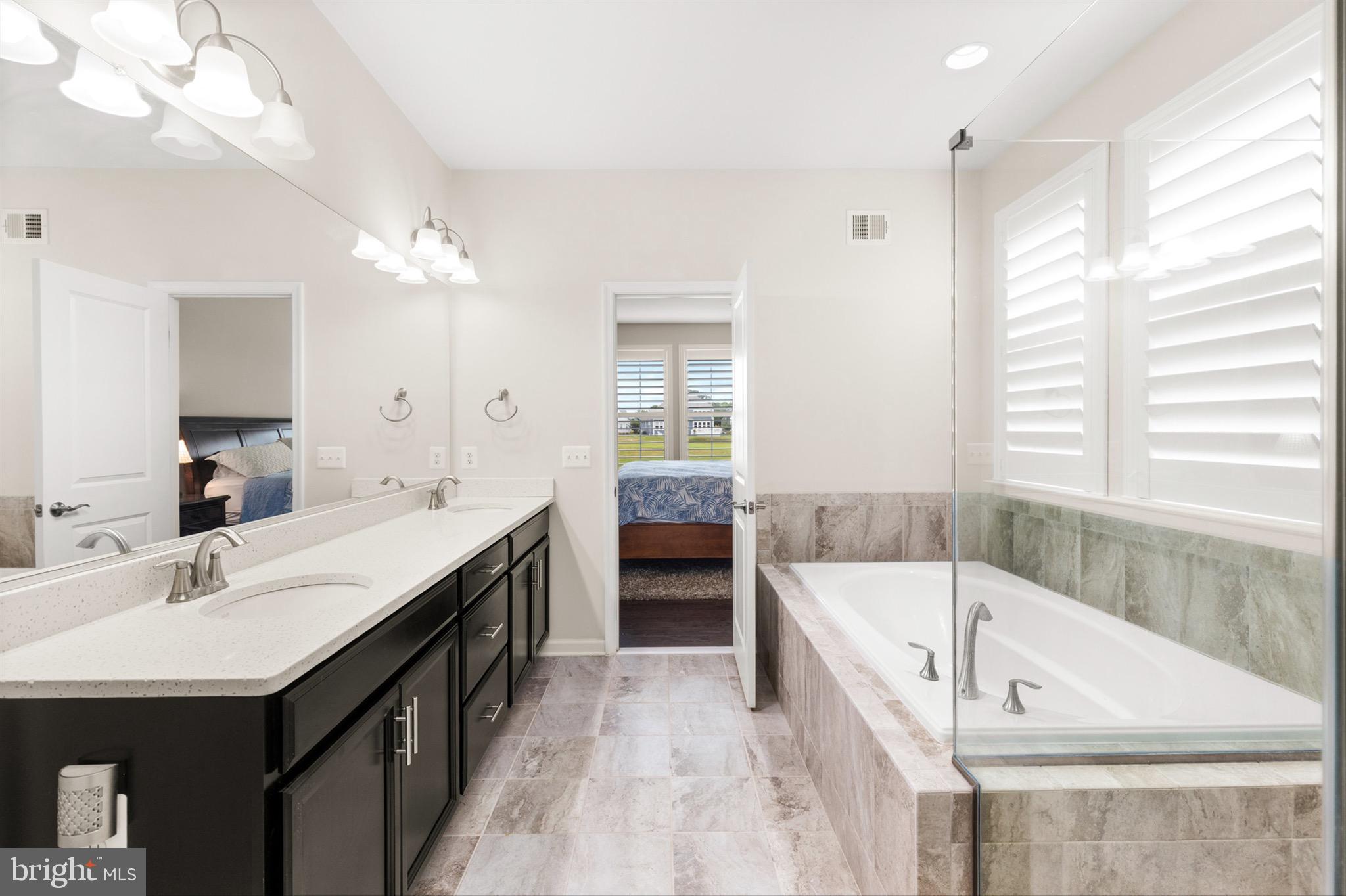 GLEN RIDDLE - Residential