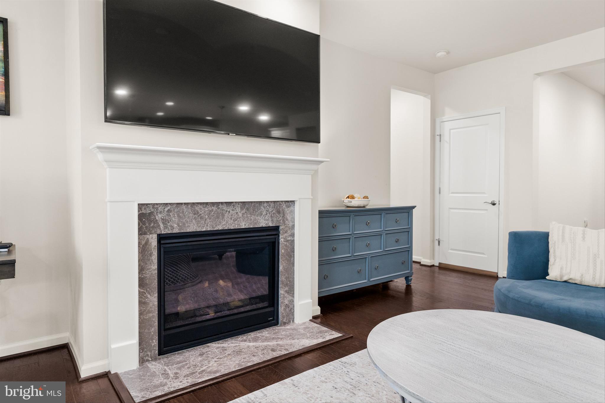 GLEN RIDDLE - Residential