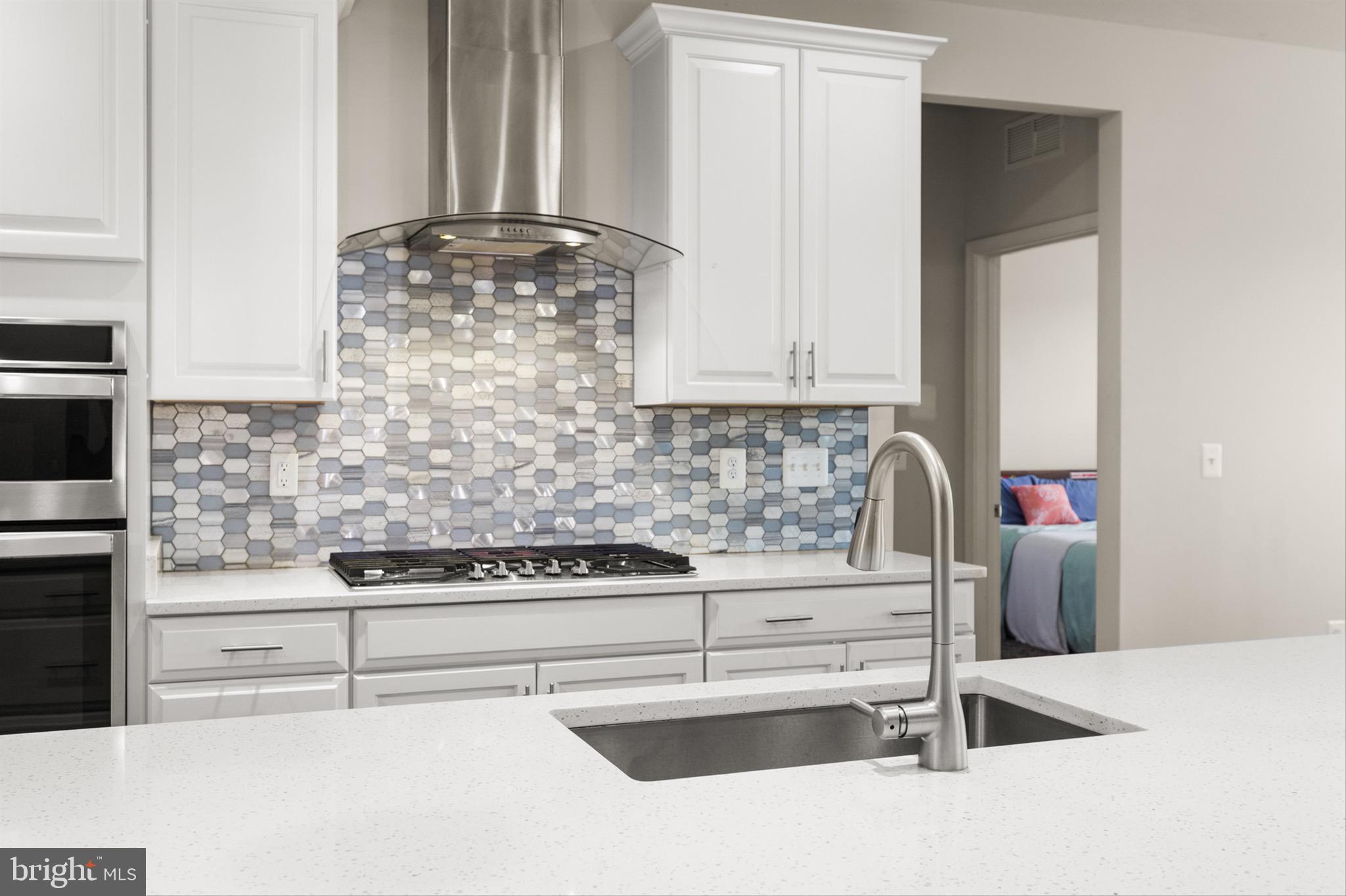 GLEN RIDDLE - Residential