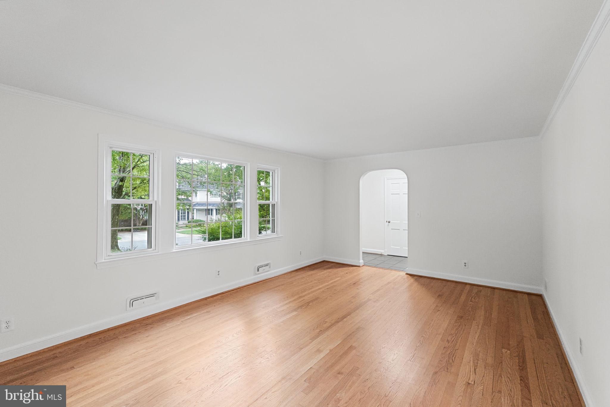 5625 OGDEN ROAD