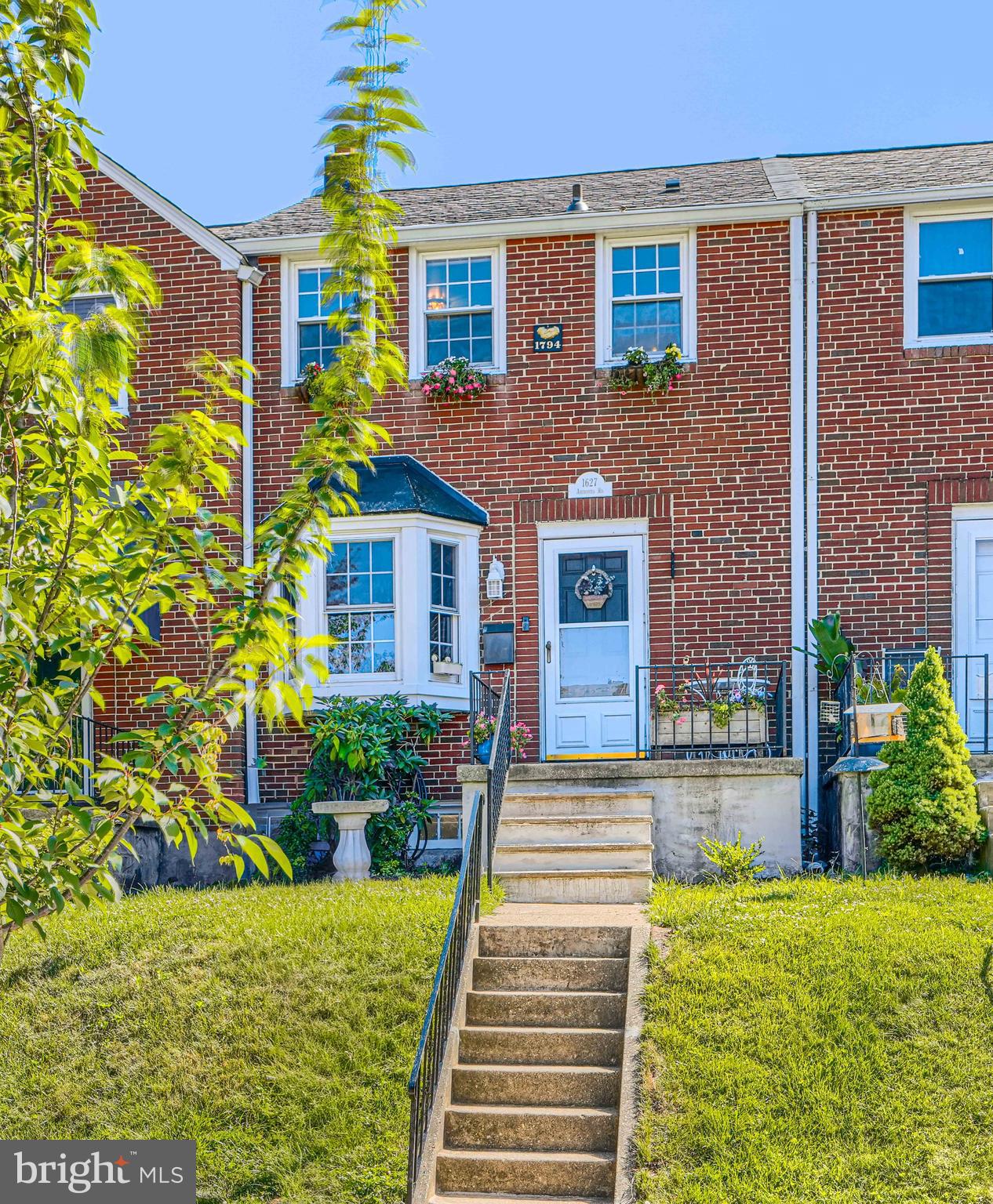 1627 ABERDEEN ROAD