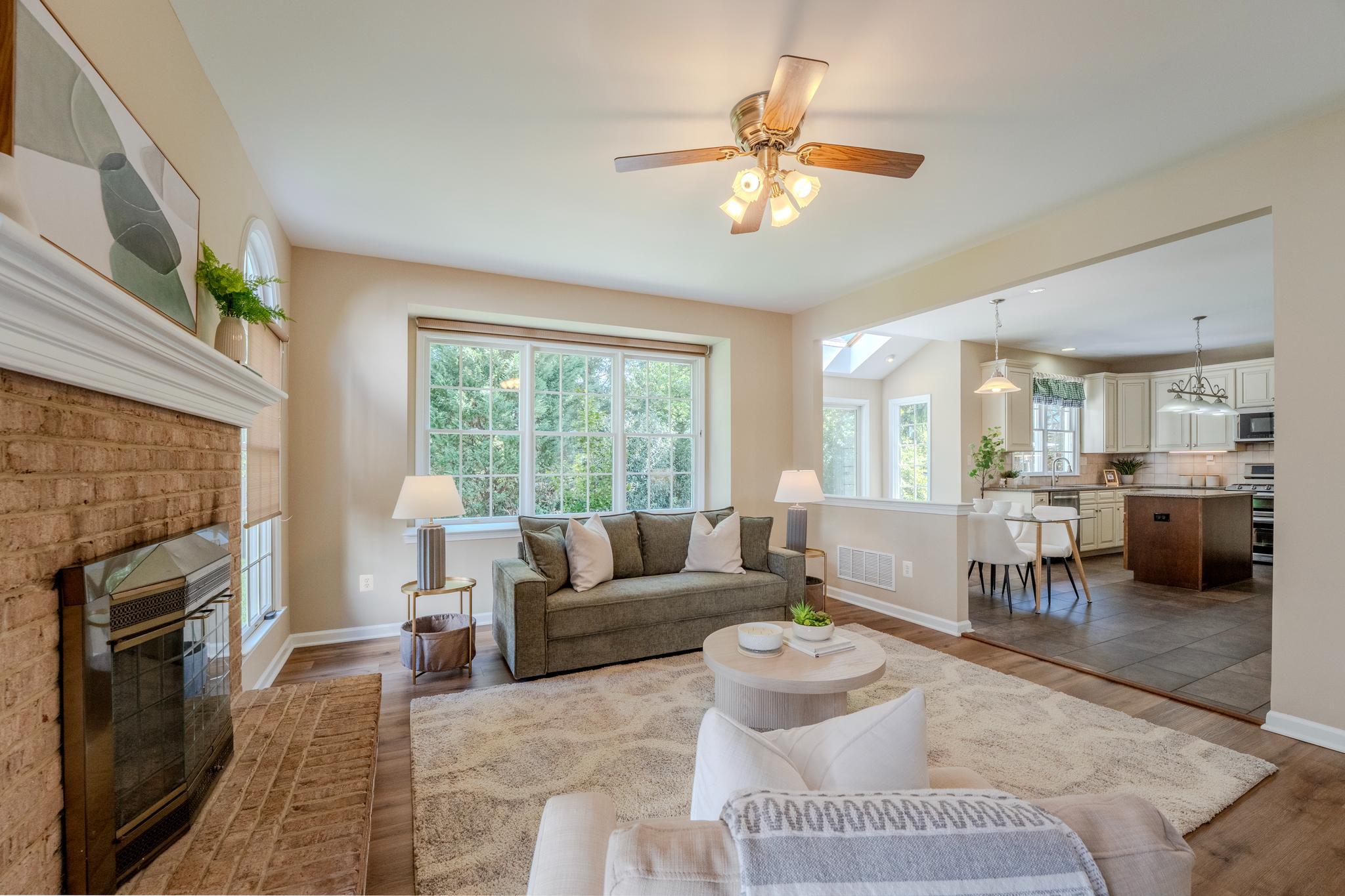 CRIPPENS CORNER - Residential