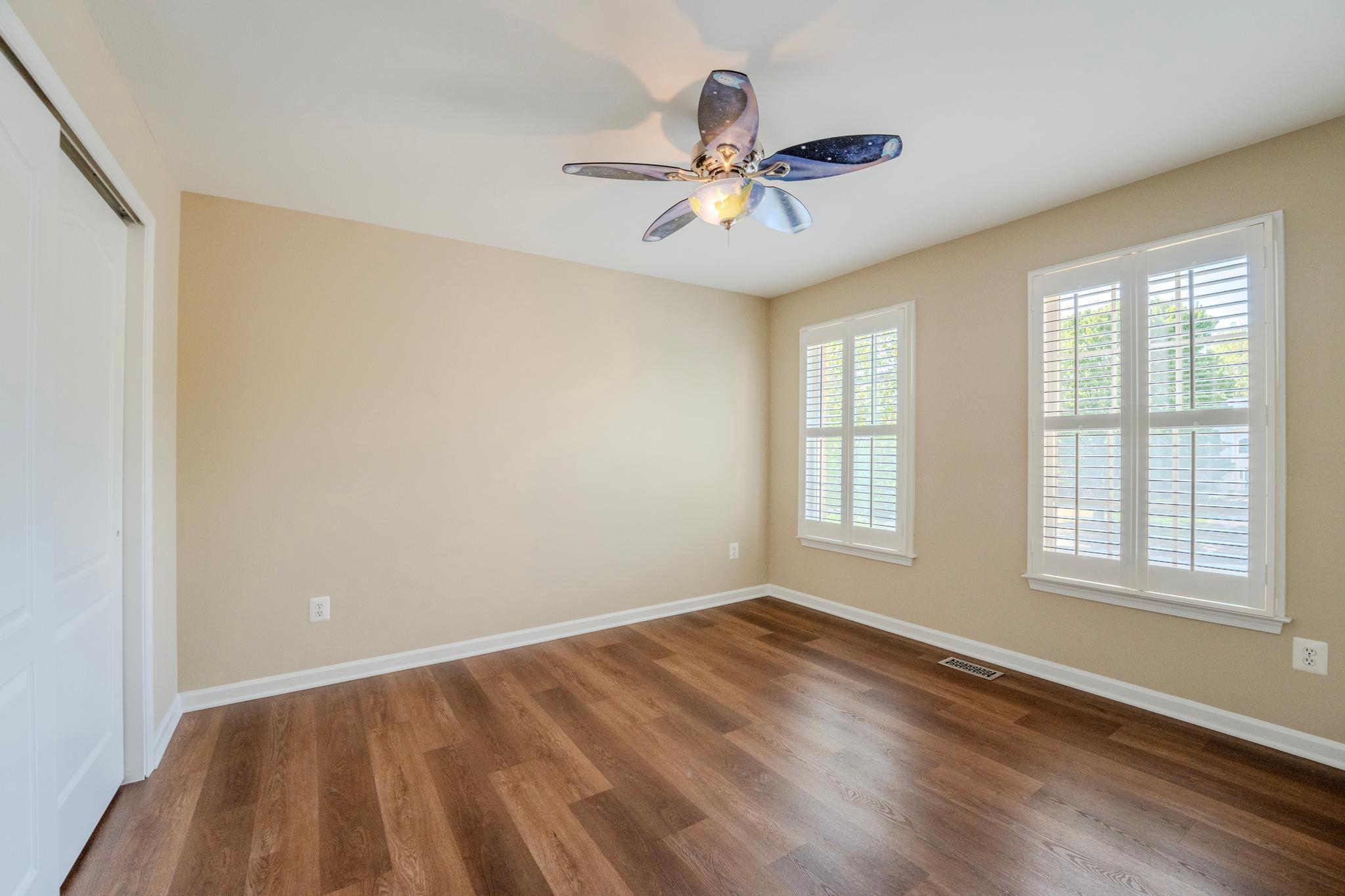 CRIPPENS CORNER - Residential