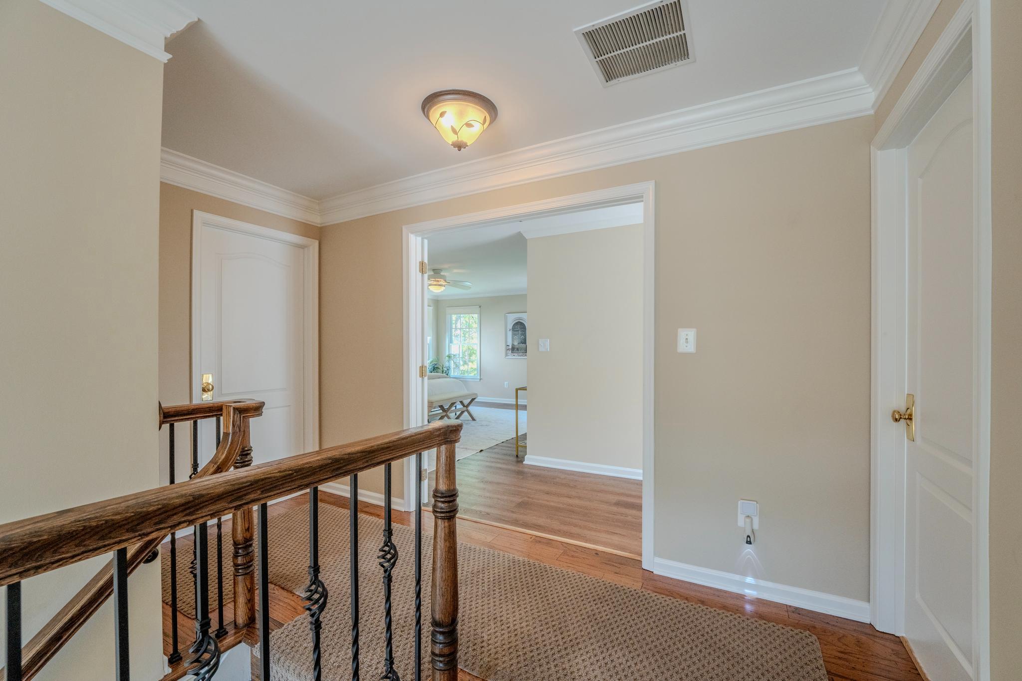 CRIPPENS CORNER - Residential