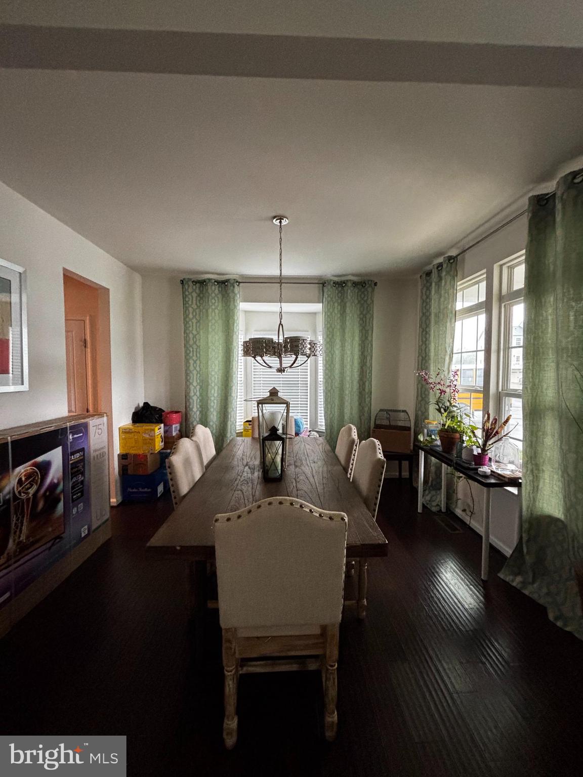 MINTBROOK - Residential Lease