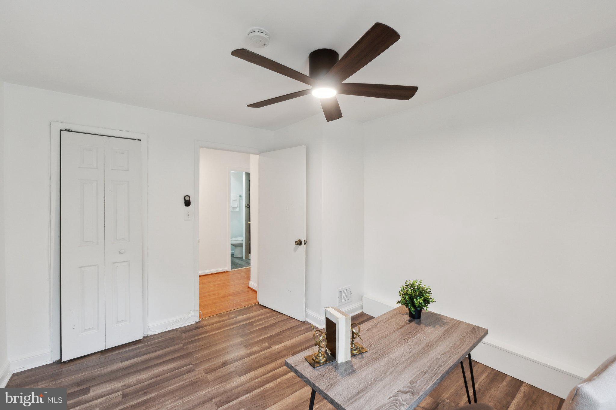 DARNESTOWN OUTSIDE - Residential