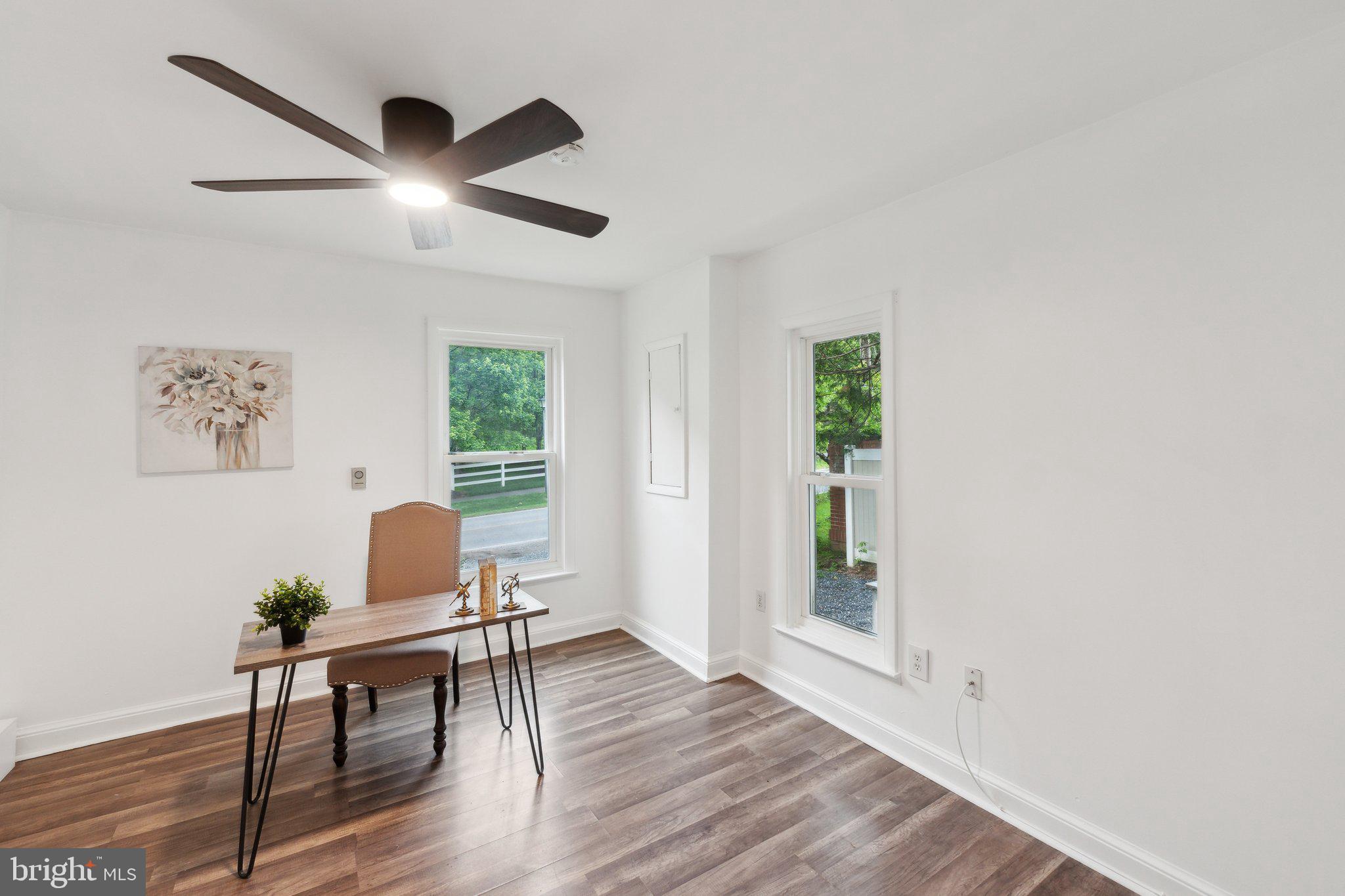 DARNESTOWN OUTSIDE - Residential