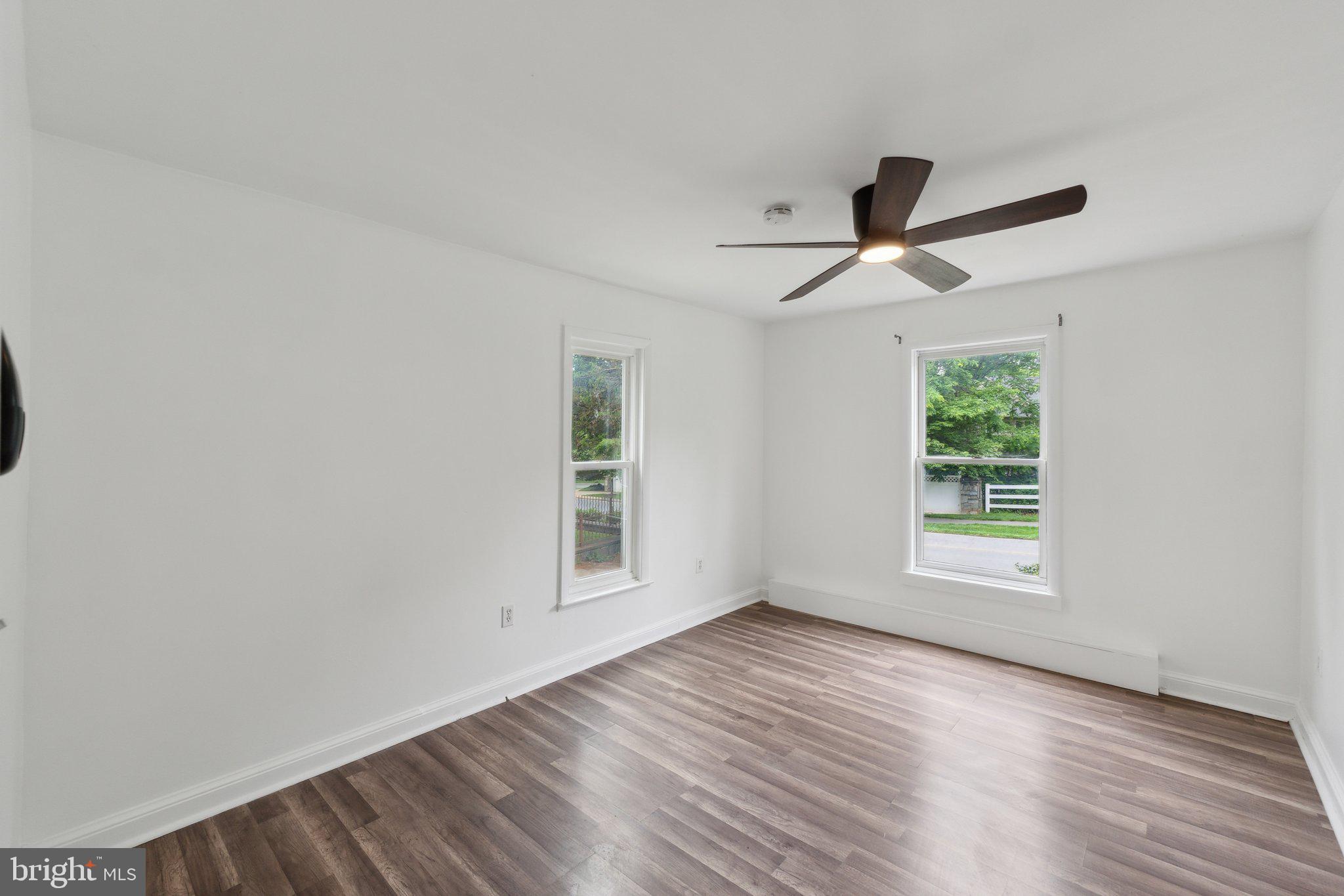 DARNESTOWN OUTSIDE - Residential