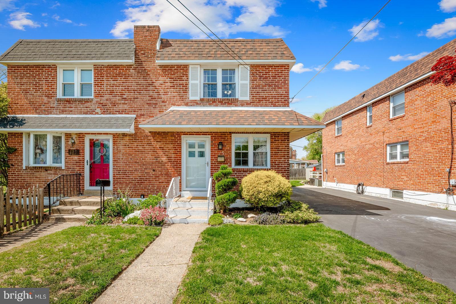 RIDLEY PARK - Residential