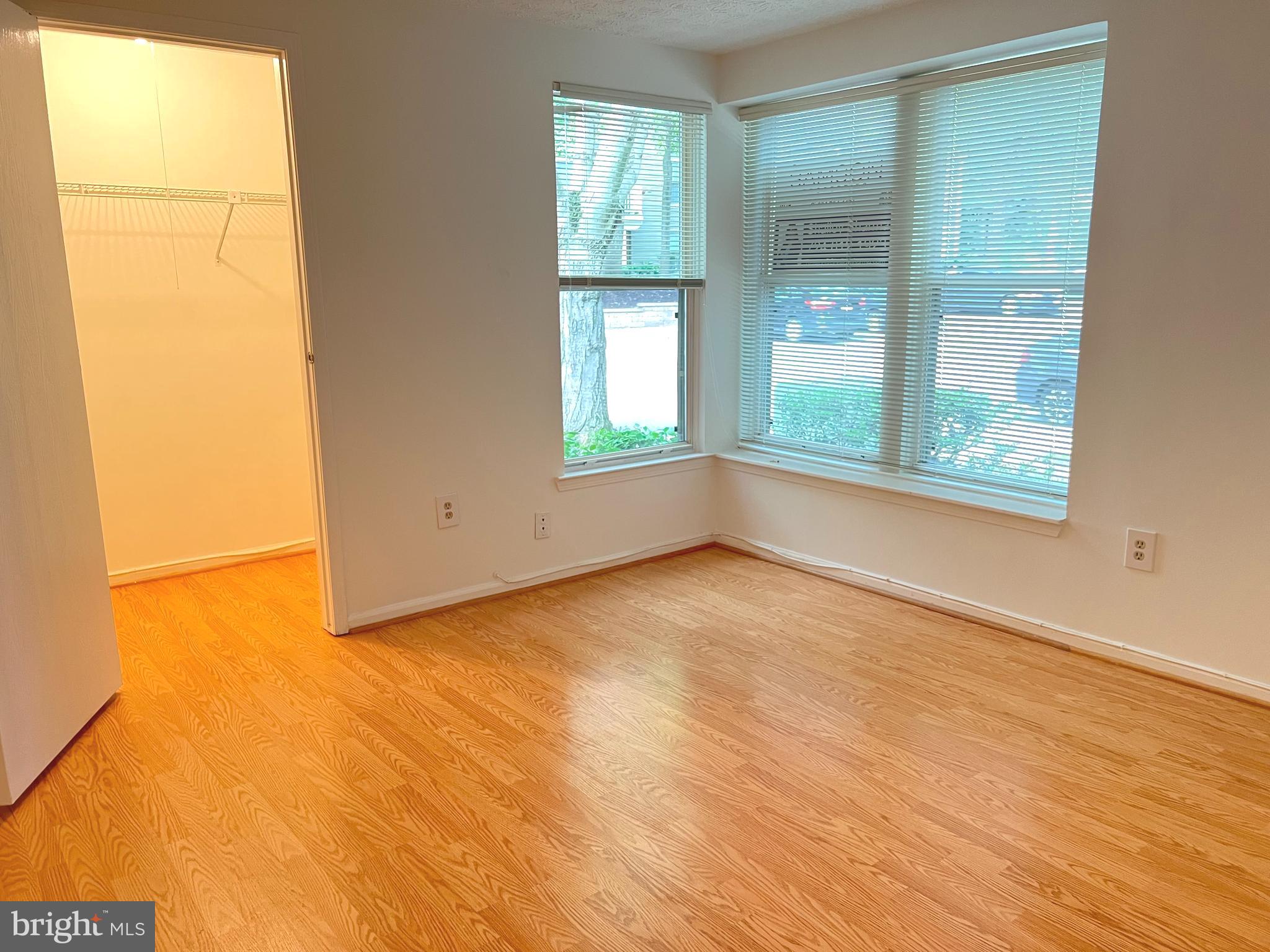 CLARY'S FOREST - Residential Lease