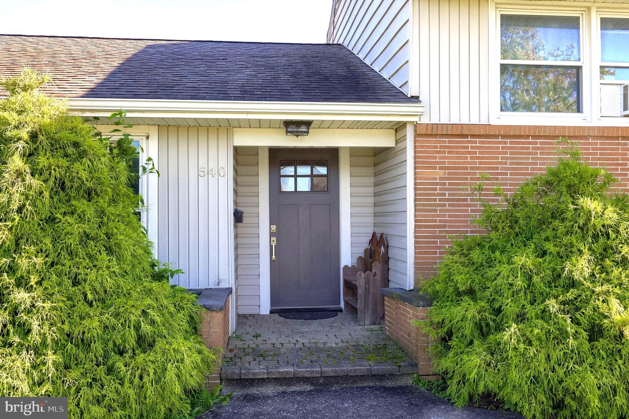 540 WESTFIELD DRIVE