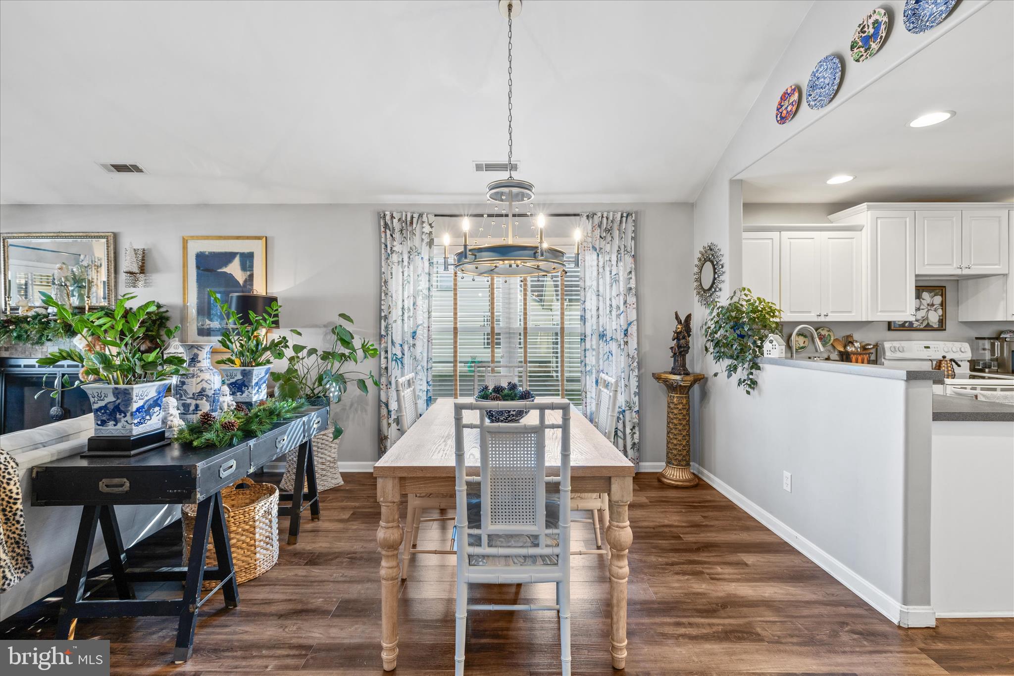 FOREST REACH - Residential