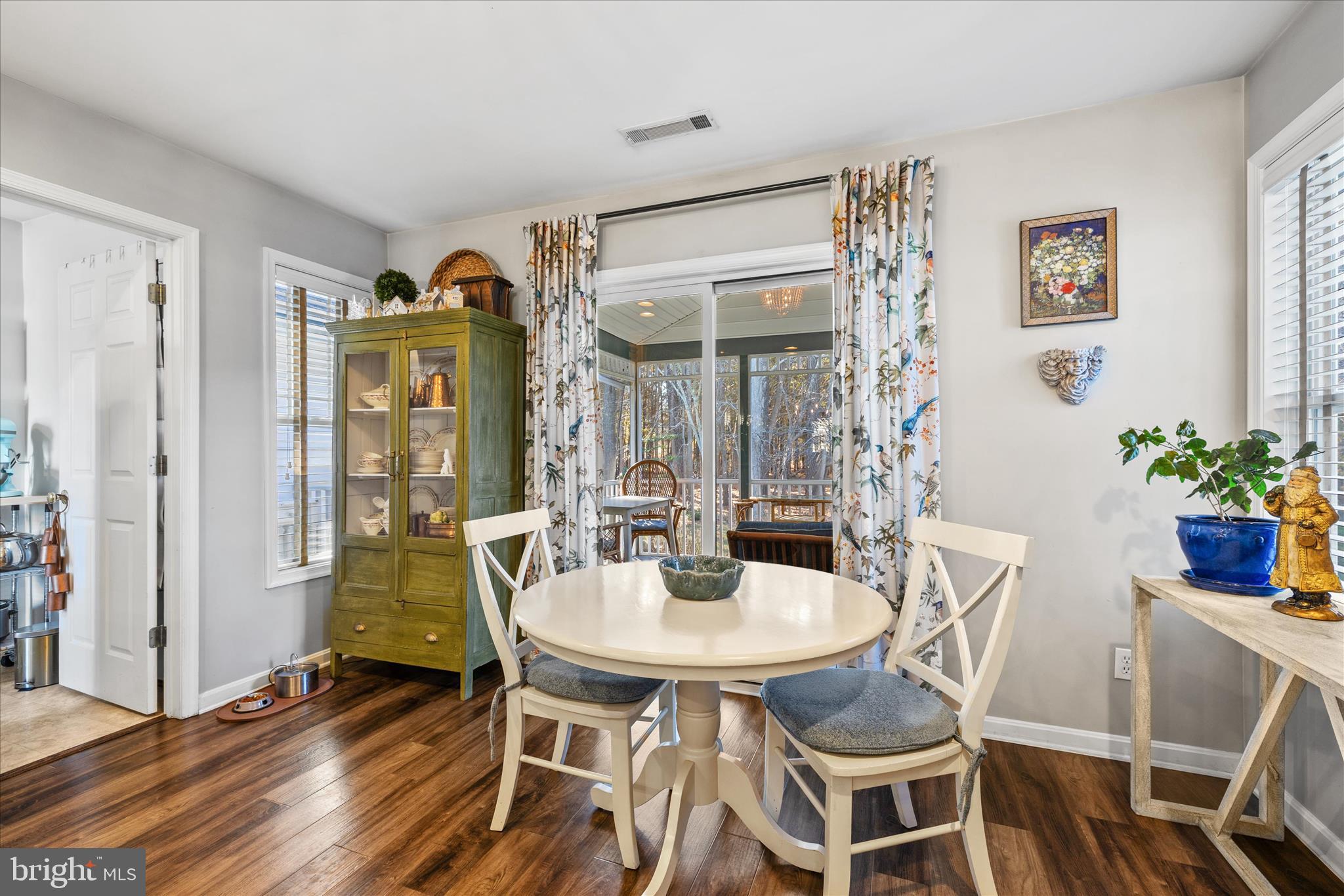 FOREST REACH - Residential